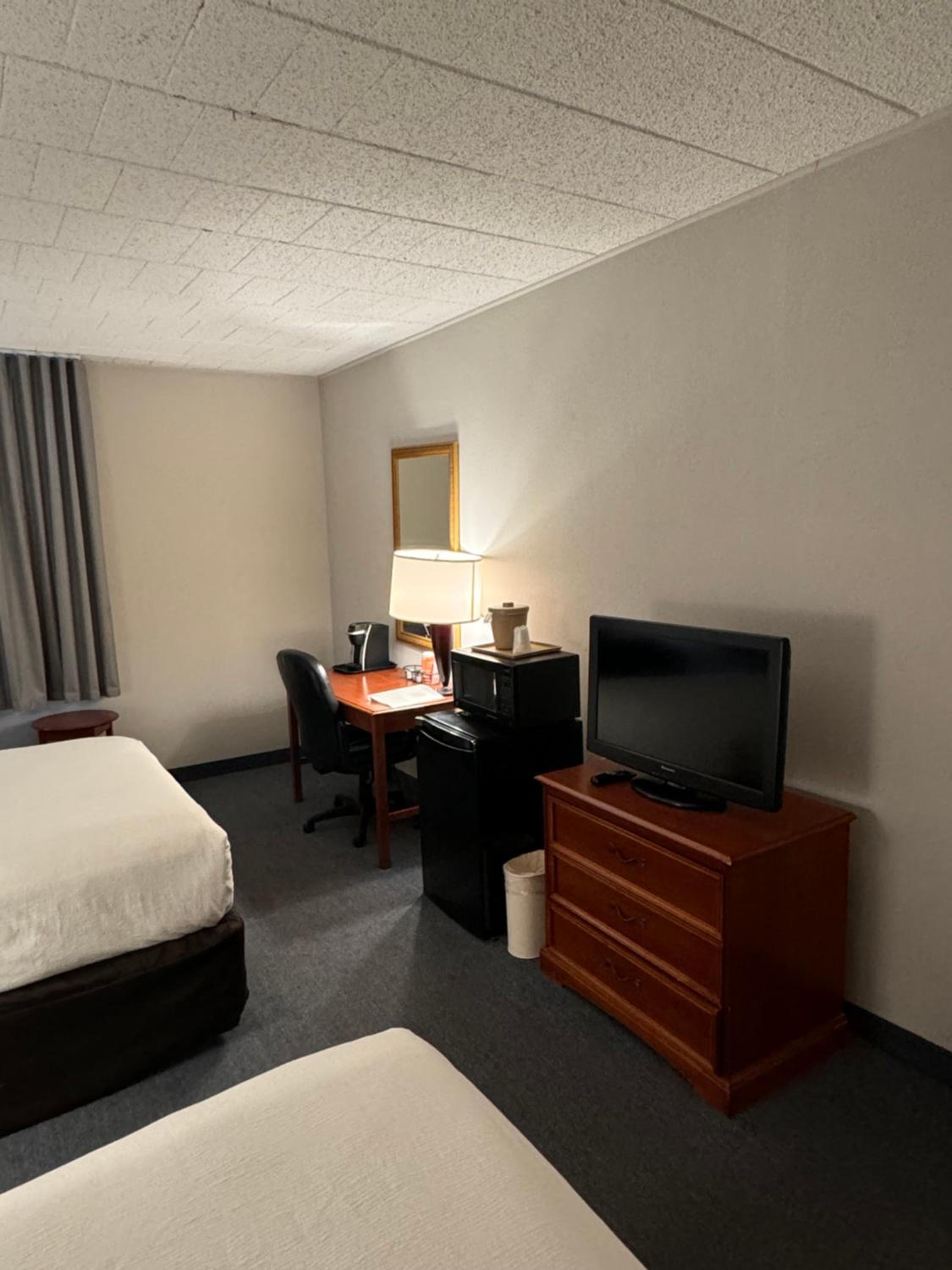 Queen Room - Disability Access/Non-Smoking photo 1