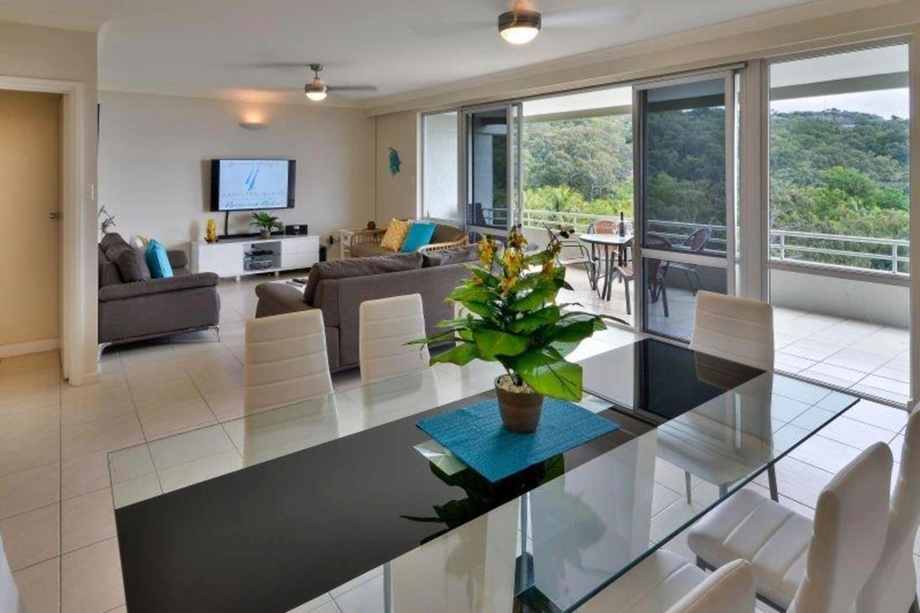 Apartment with Sea View photo 3