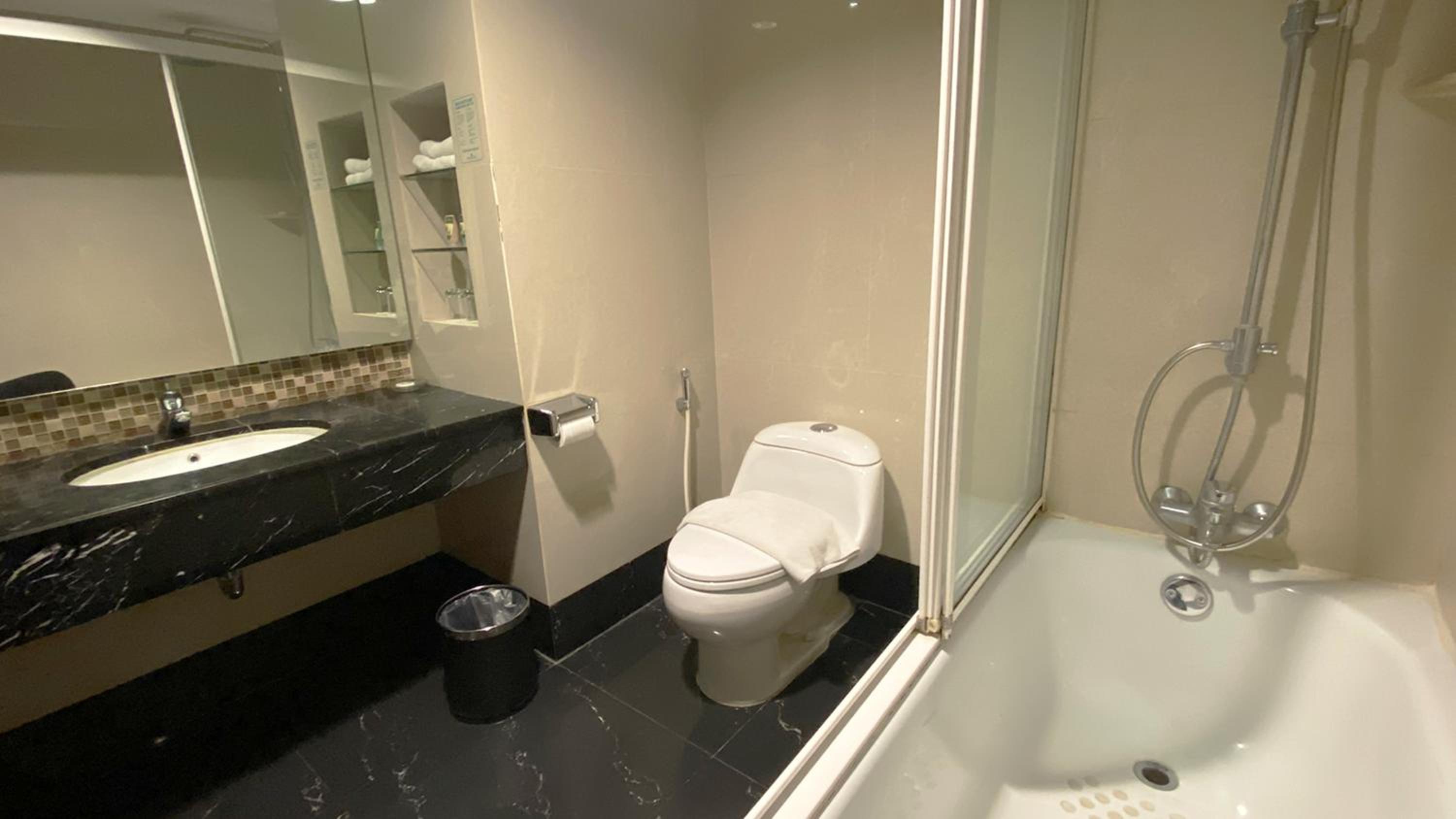 Executive Junior Suite photo 2