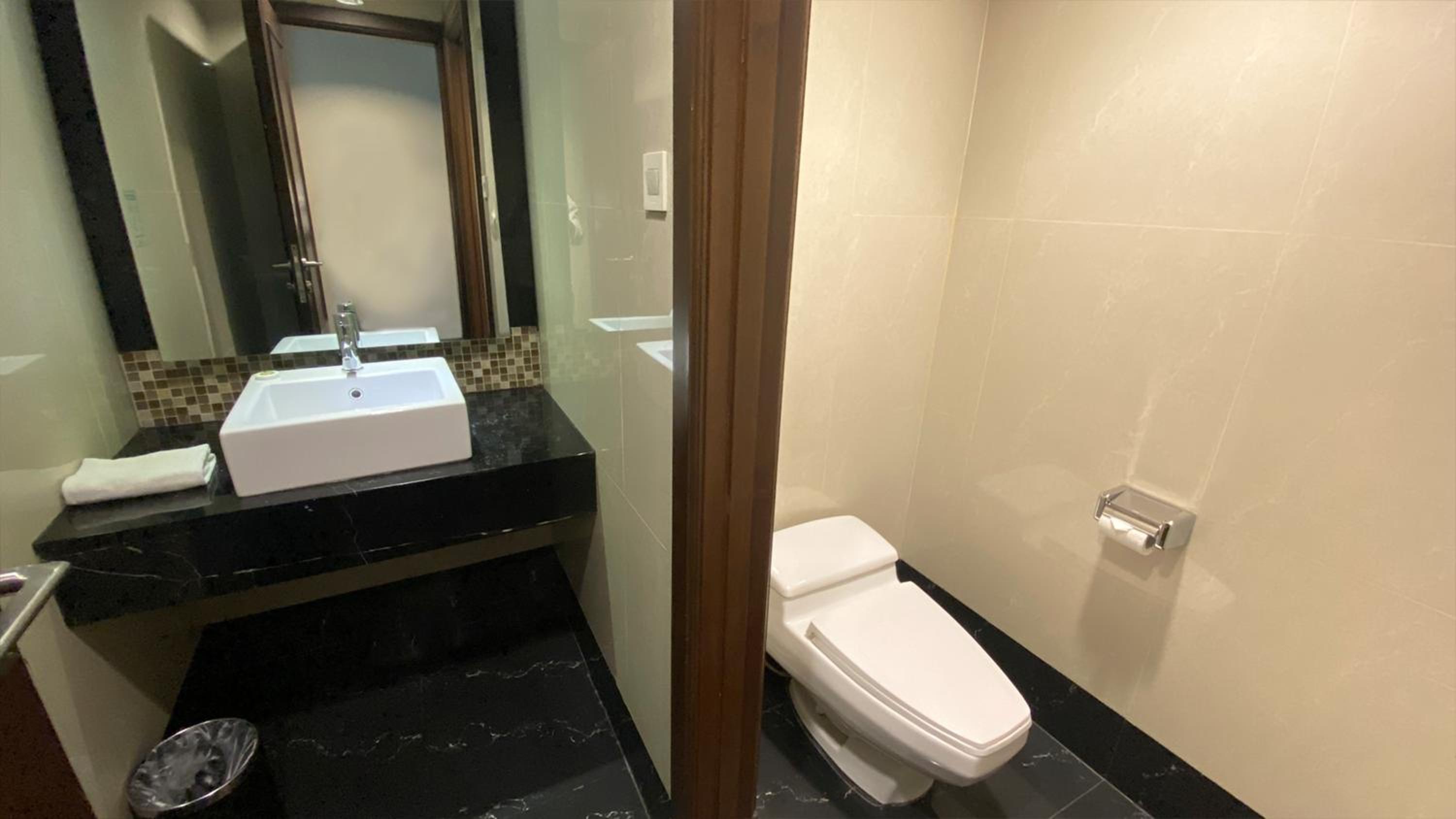Executive Suite photo 3