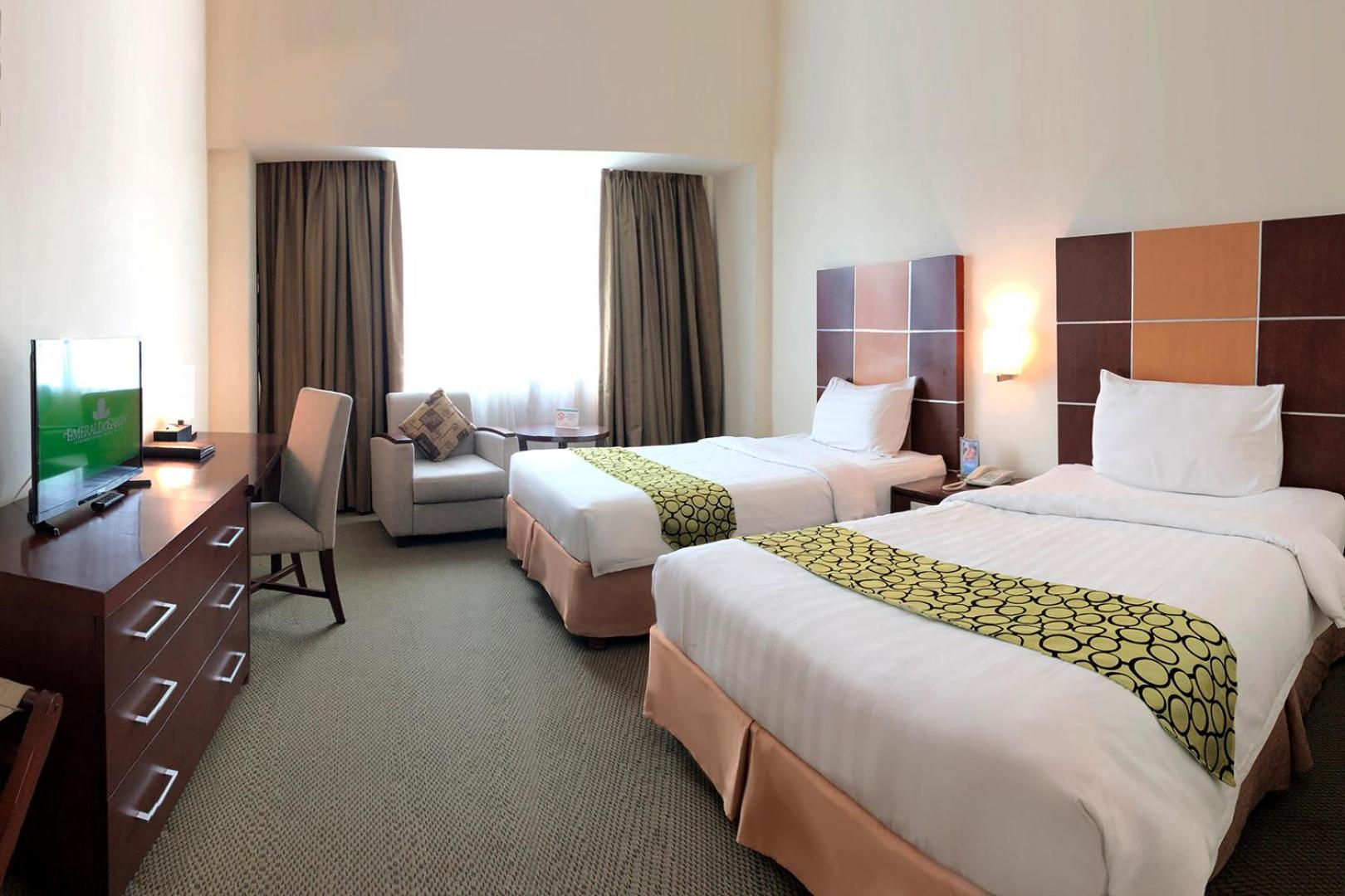 Superior Double or Twin Room photo 3