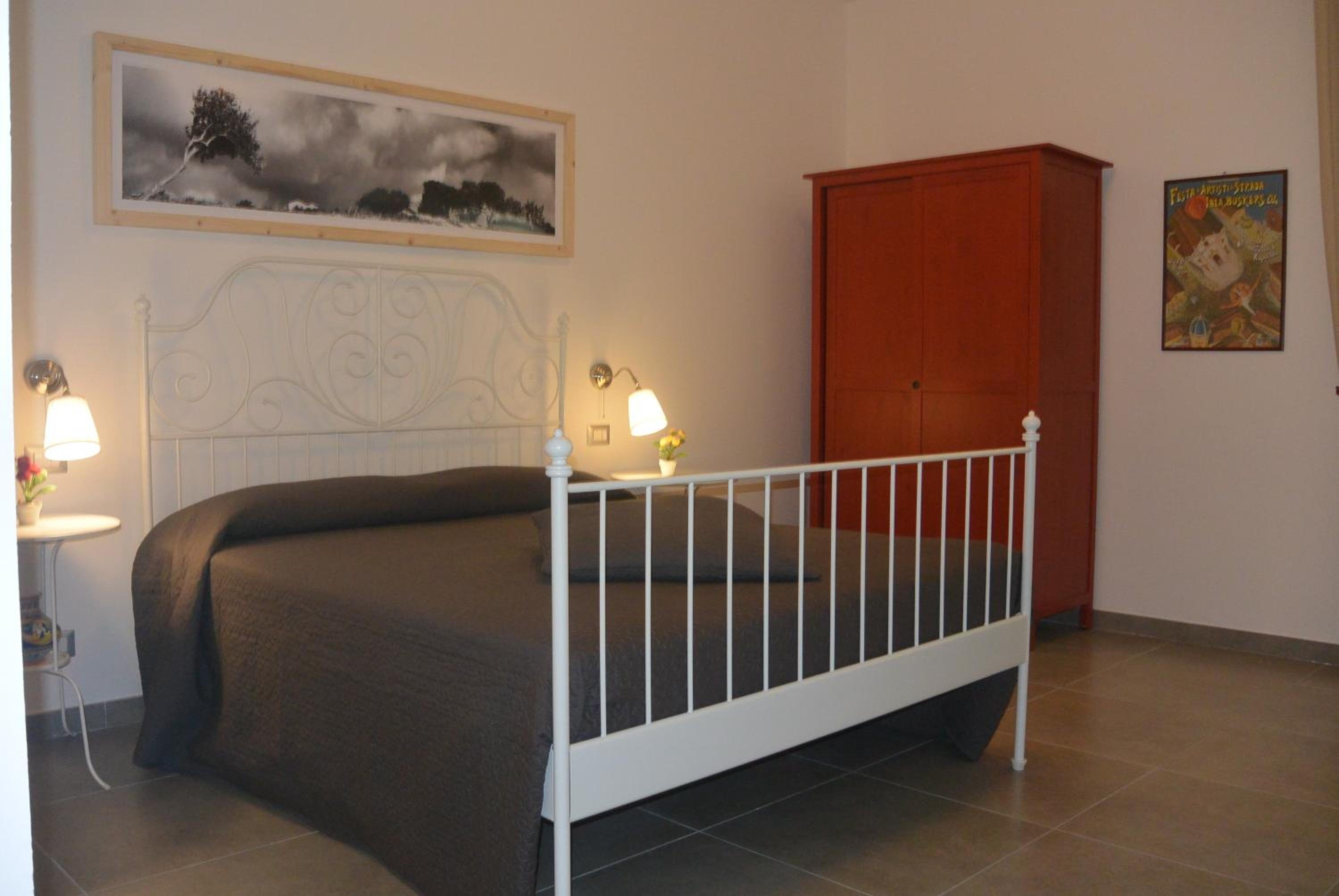 Large Double Room photo 1
