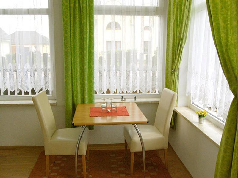 One-Bedroom Apartment with Terrace photo 3