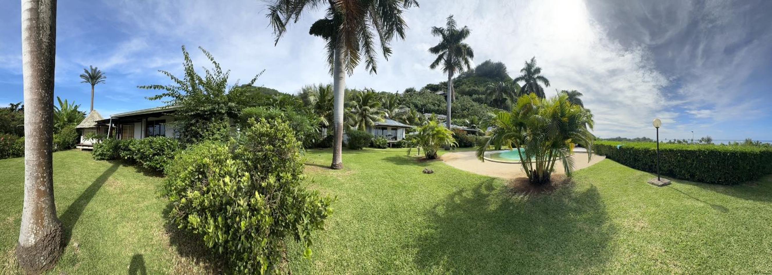 Bungalow with Sea View photo 2