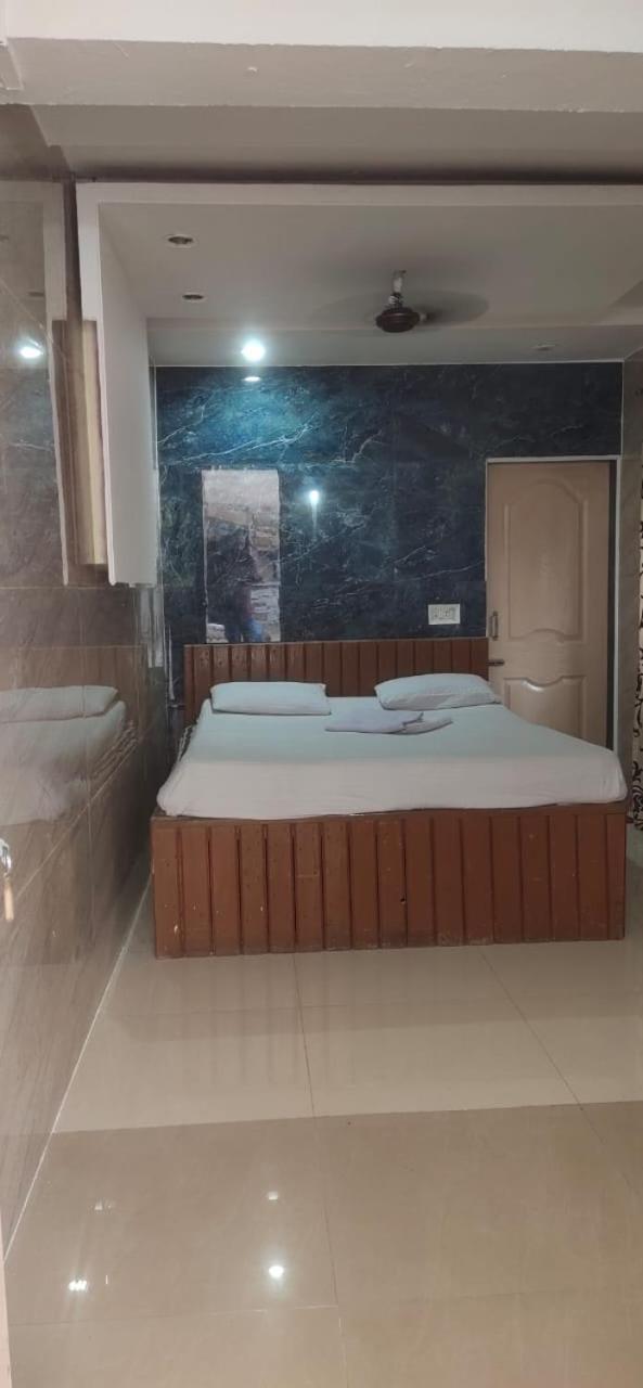 Budget Triple Room