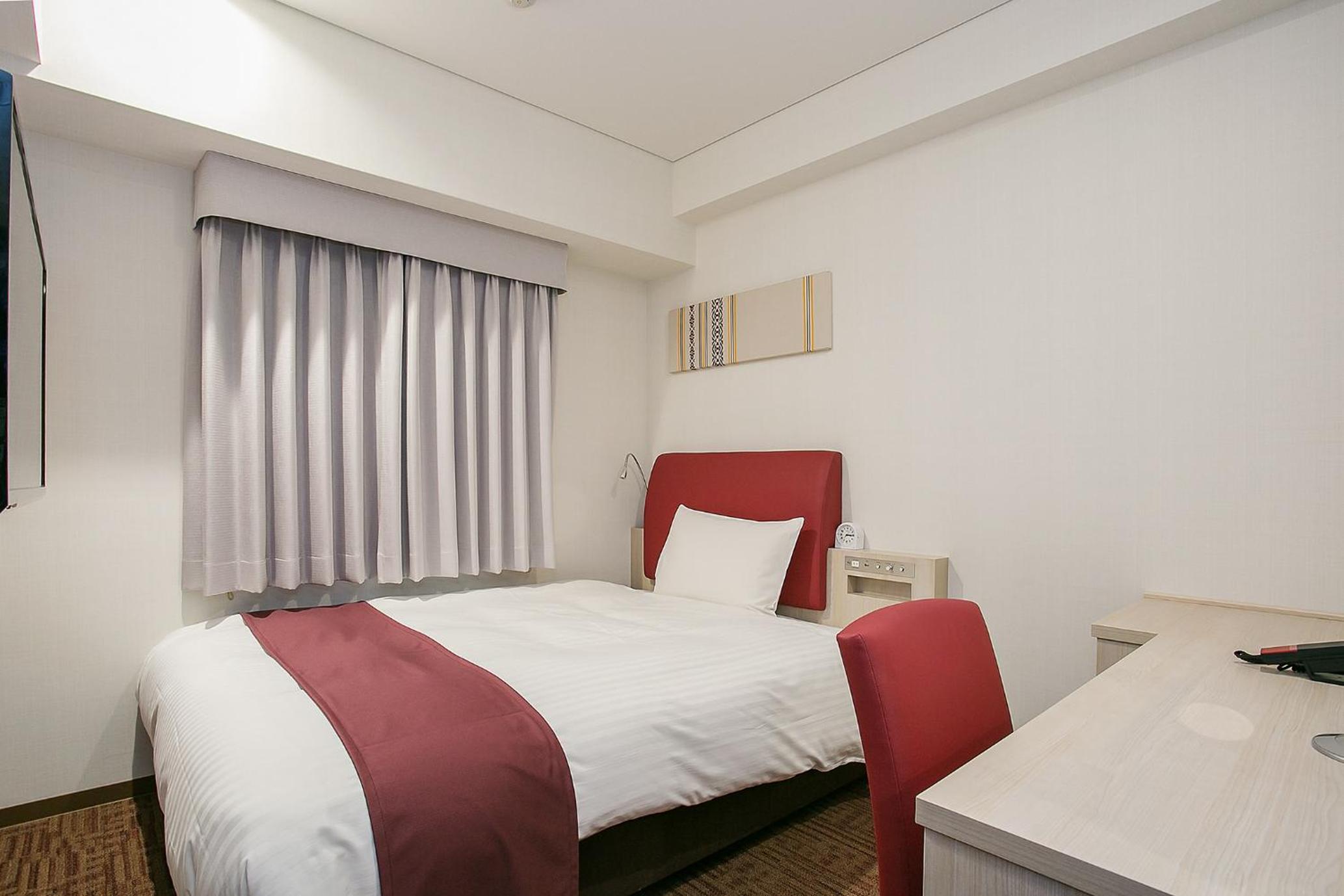 Double Room- Non-Smoking - Photo 4