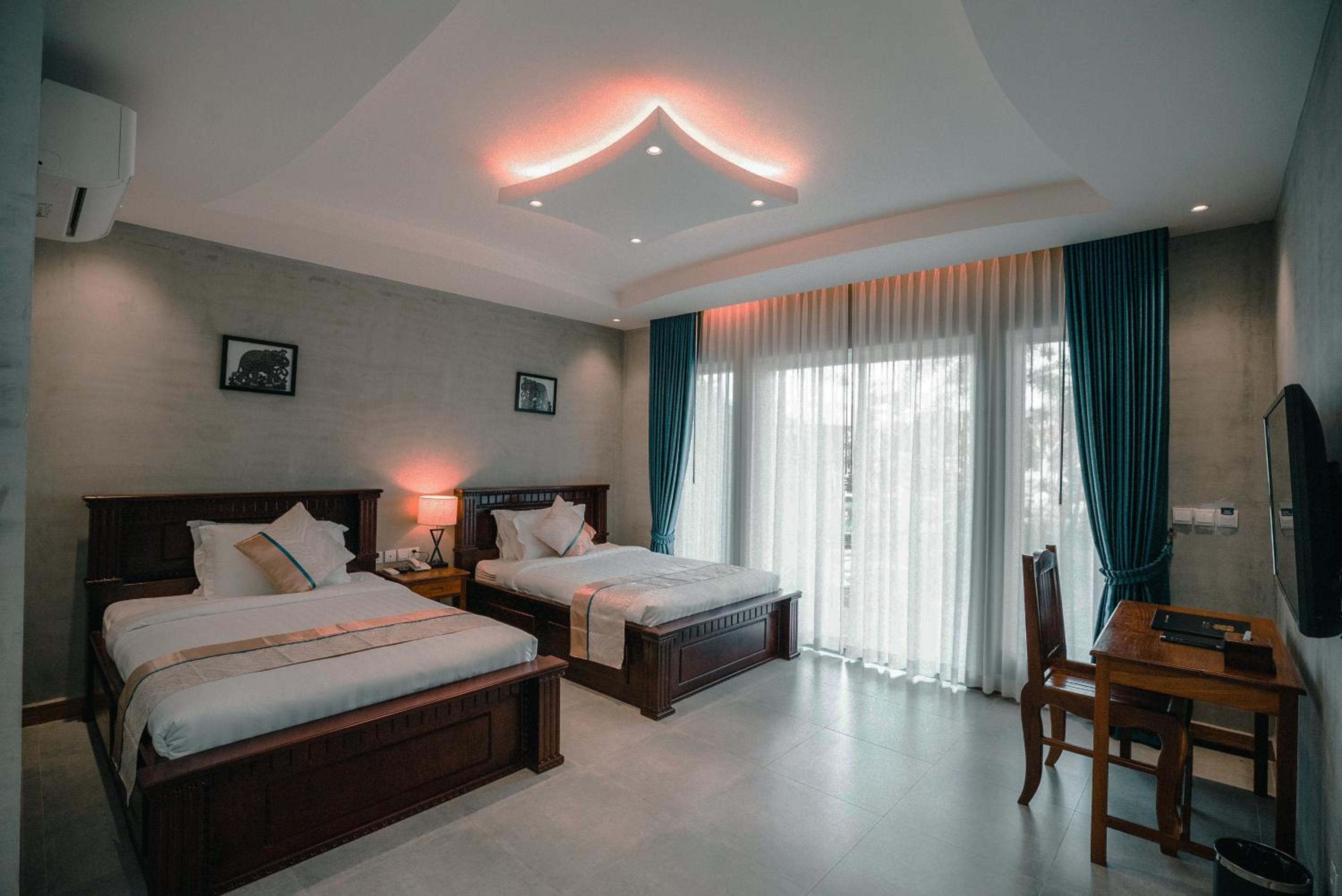 Large Twin Room photo 1