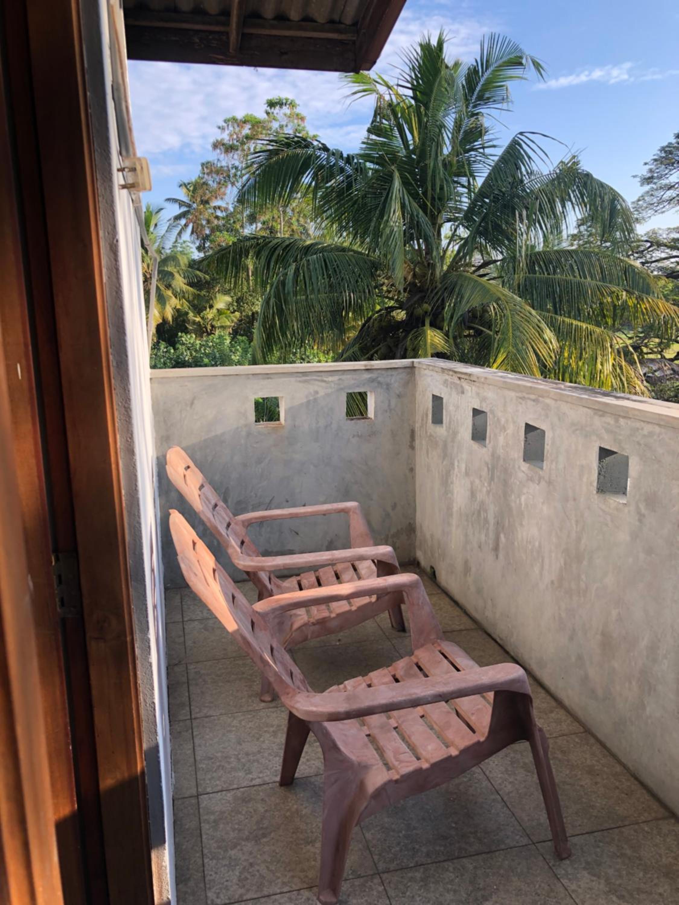 Deluxe Double Room with Balcony photo 2