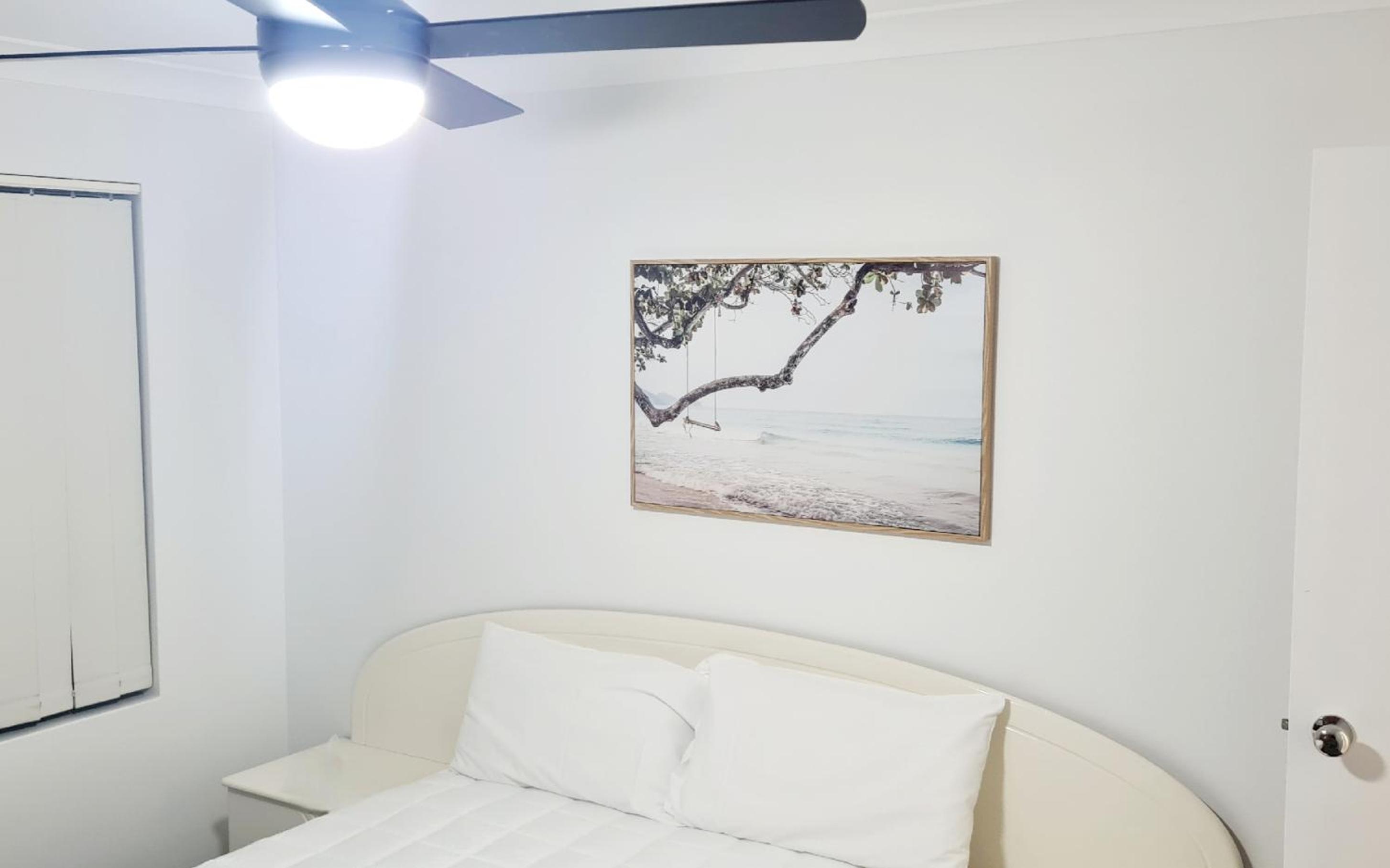 Three-Bedroom Apartment photo 1