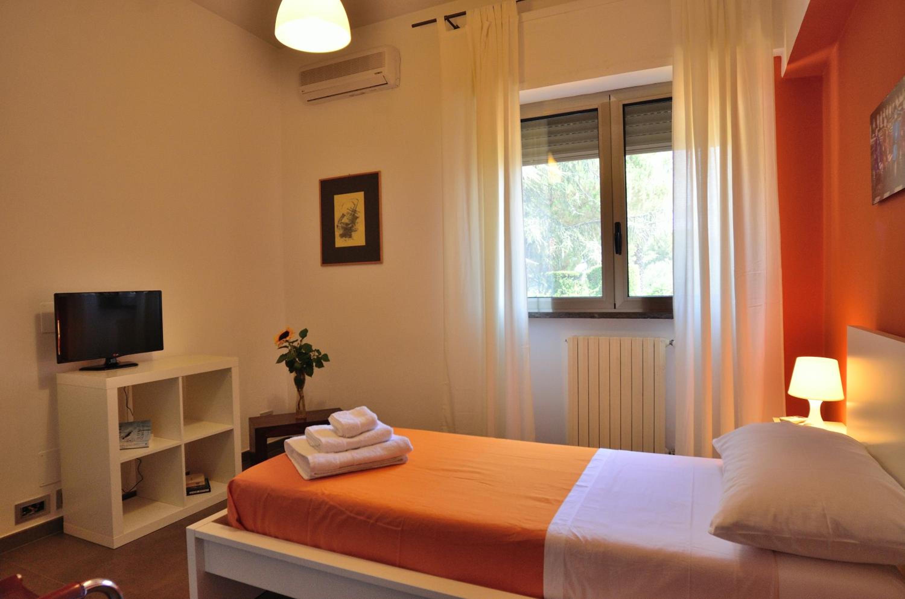 Single Room