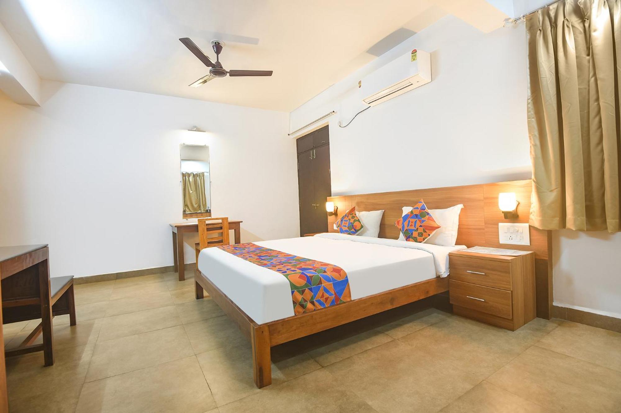 Deluxe Room - Photo 2
