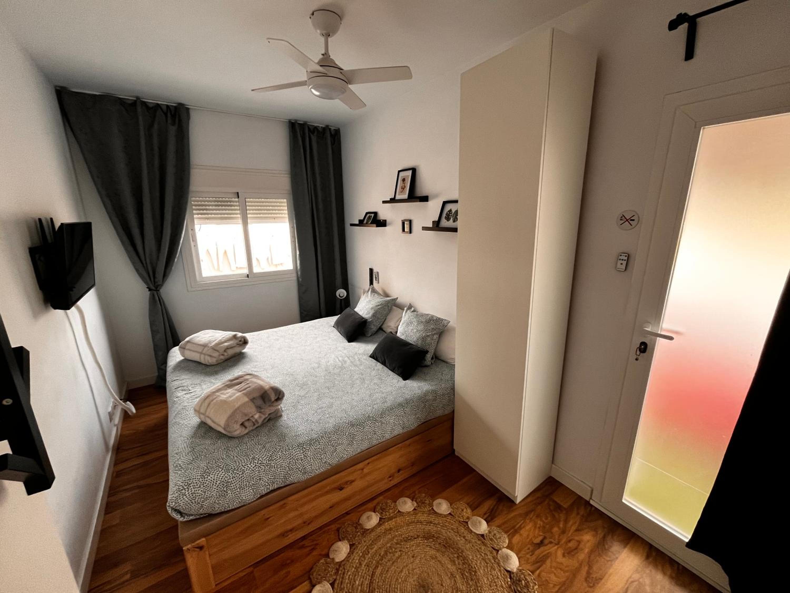 Studio Apartment - Photo 6
