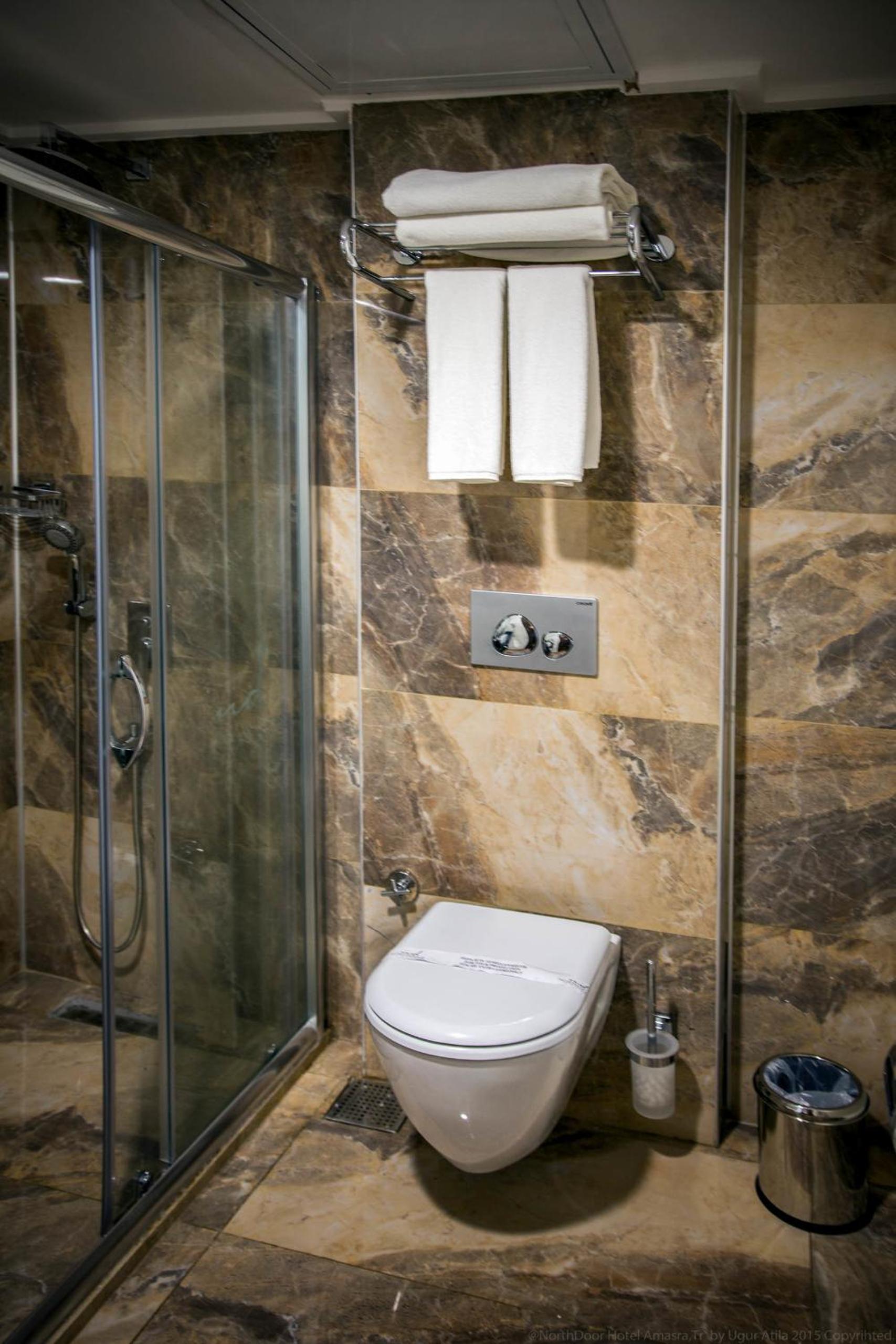 Deluxe Double or Twin Room with Sea View photo 3