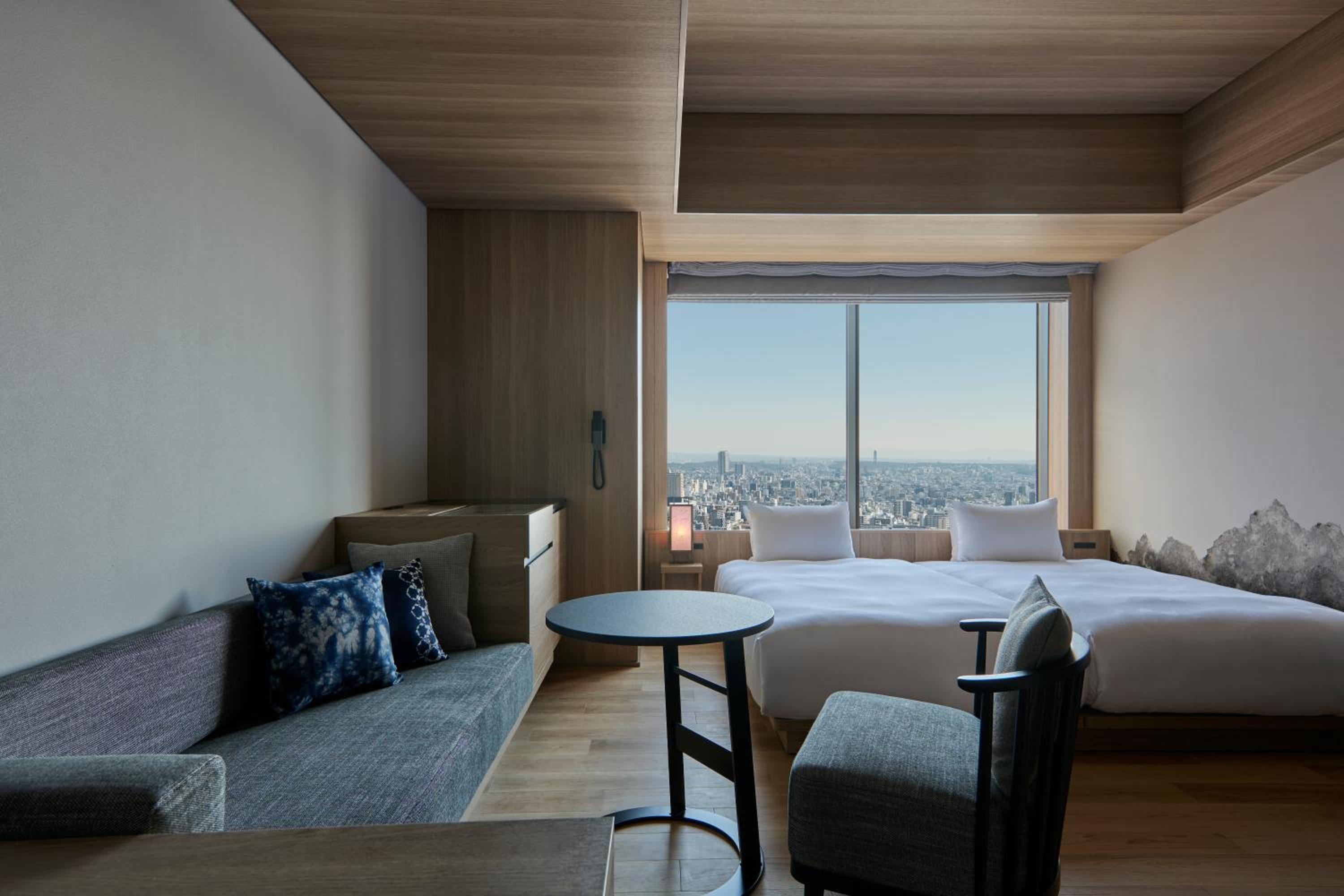 Superior Wide Twin Room 【History】25 - 28F