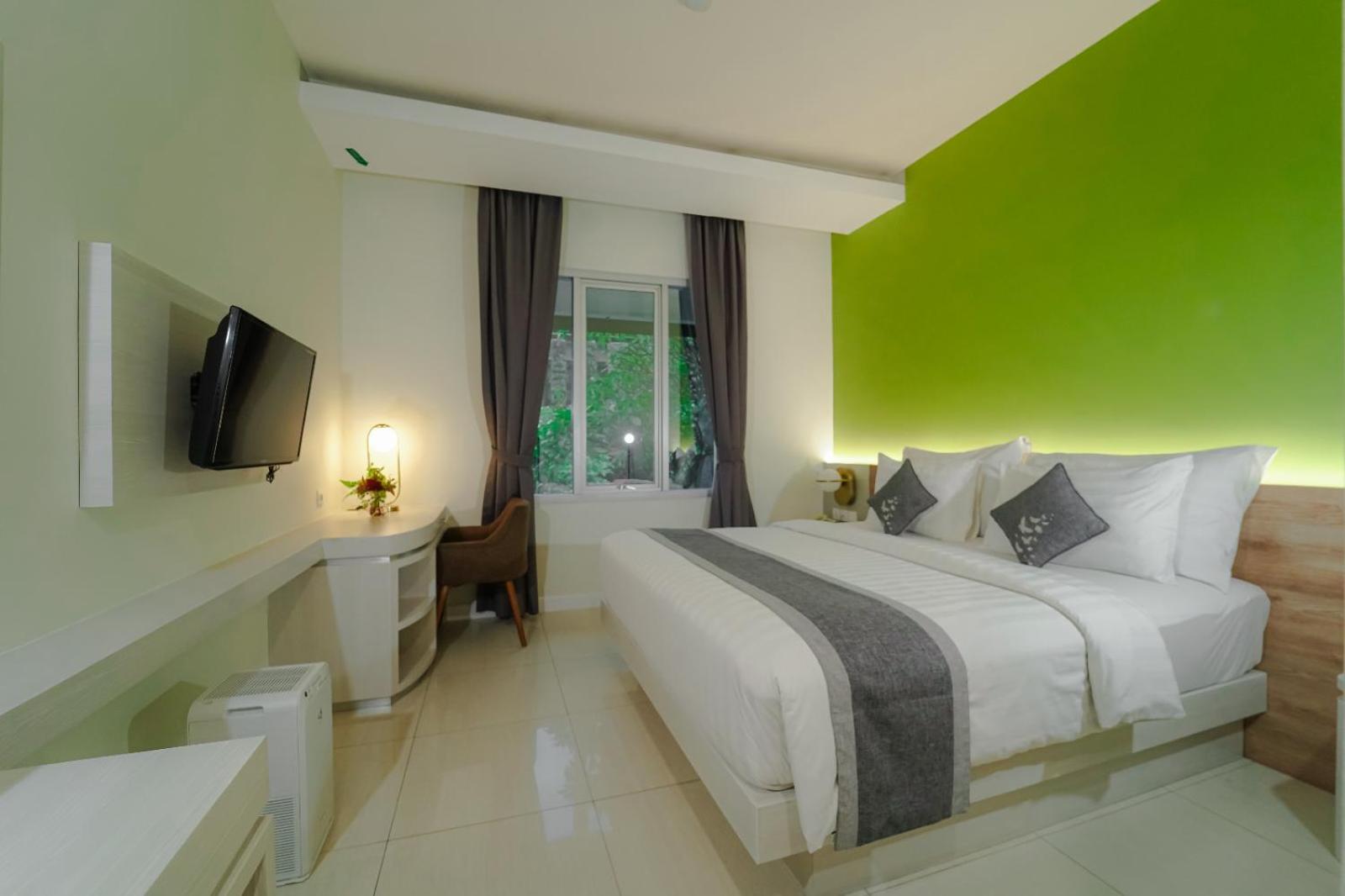 Deluxe Double Room - Photo 1