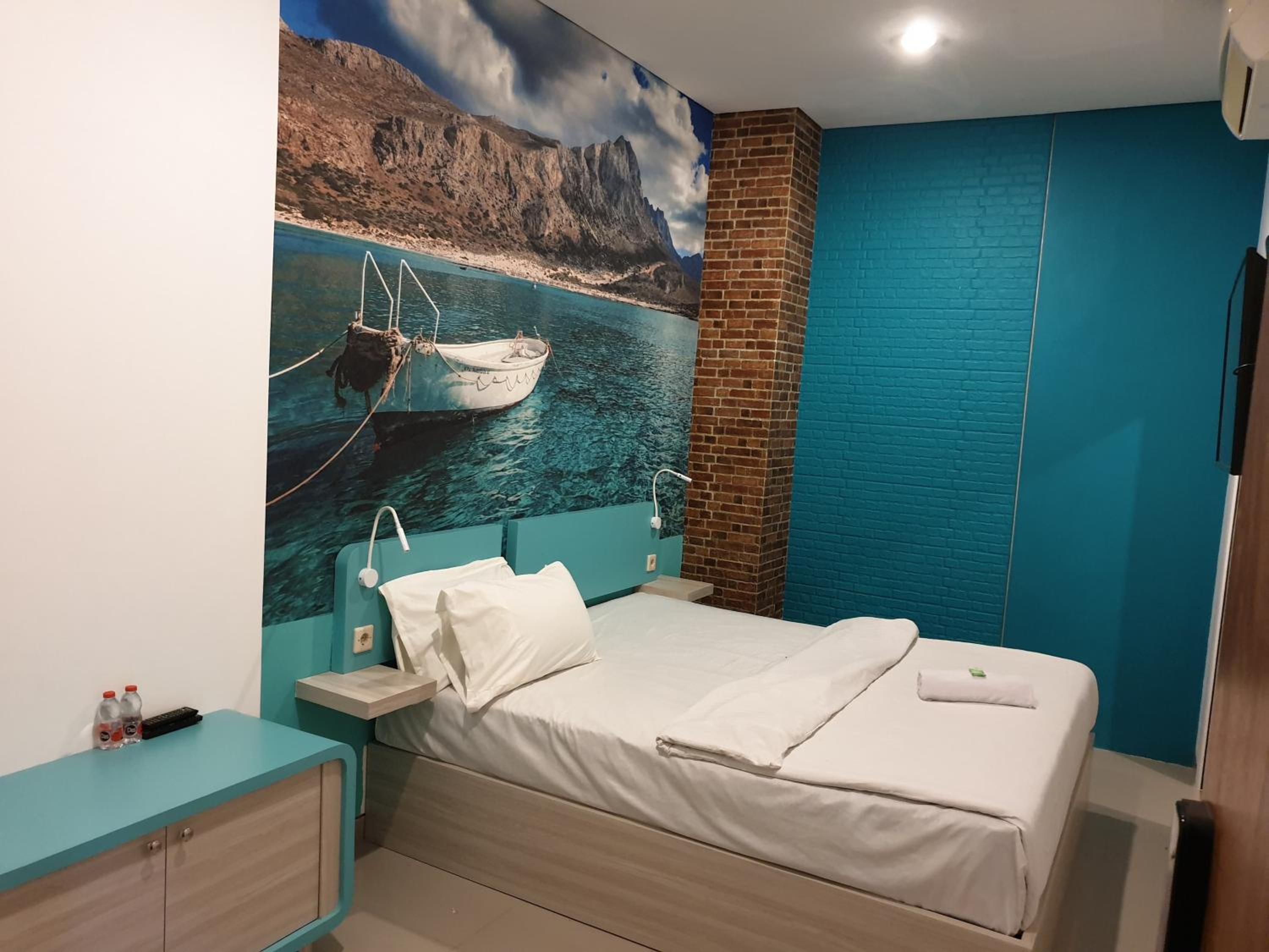 Superior Deluxe Double or Twin Room  - Photo 1