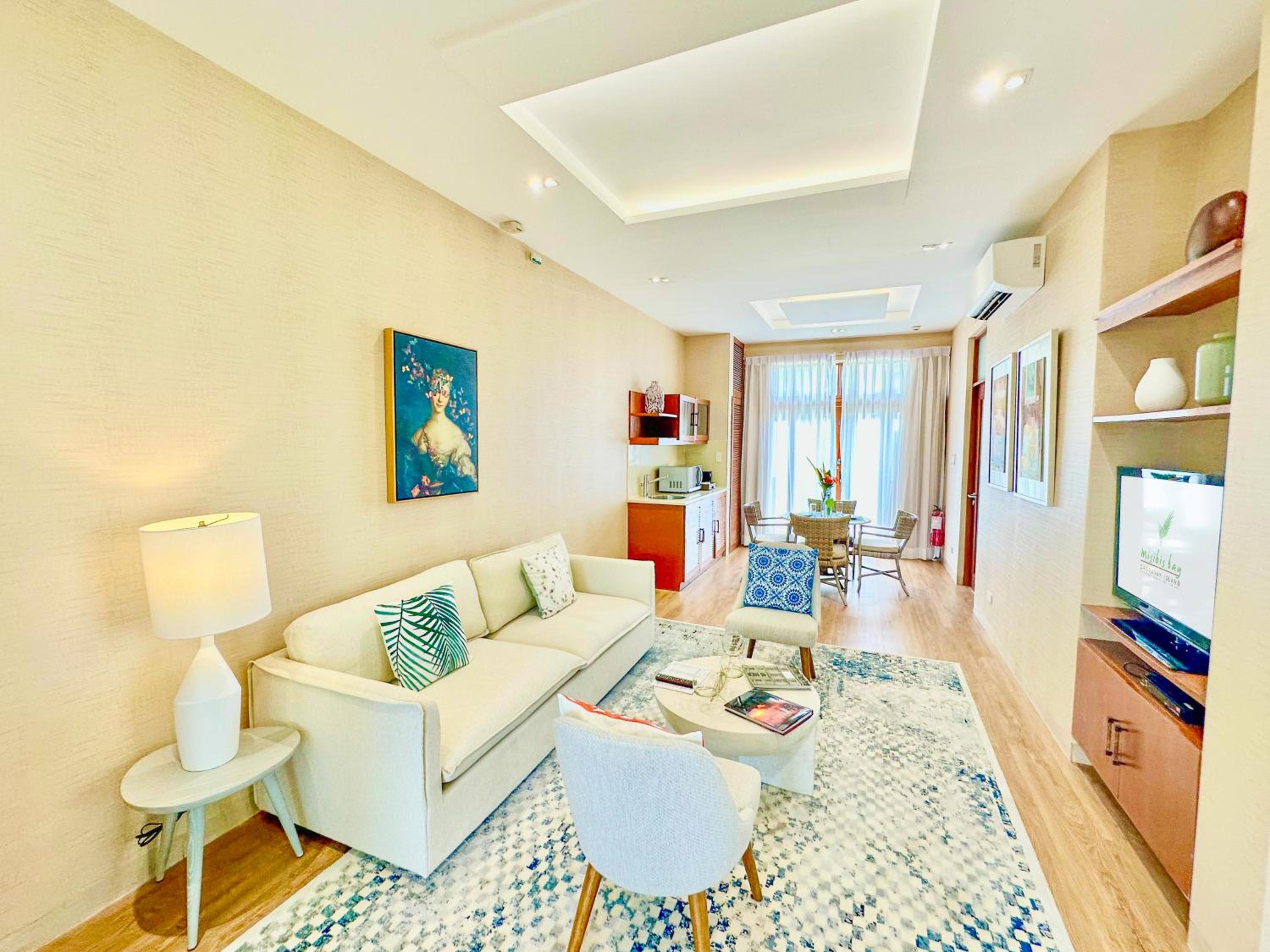One-Bedroom Deluxe Villa - Photo 4