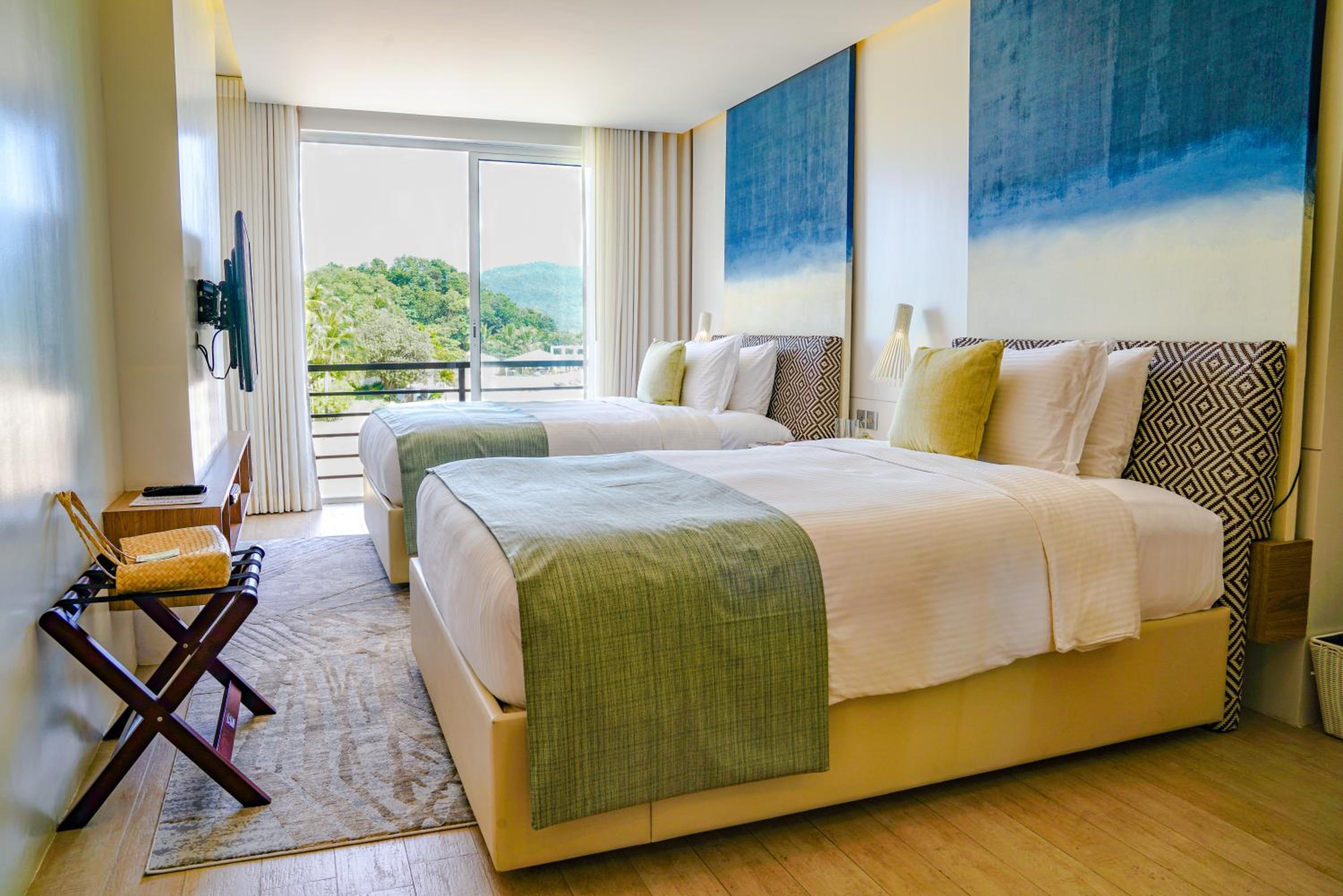 Deluxe Sea View - Photo 19