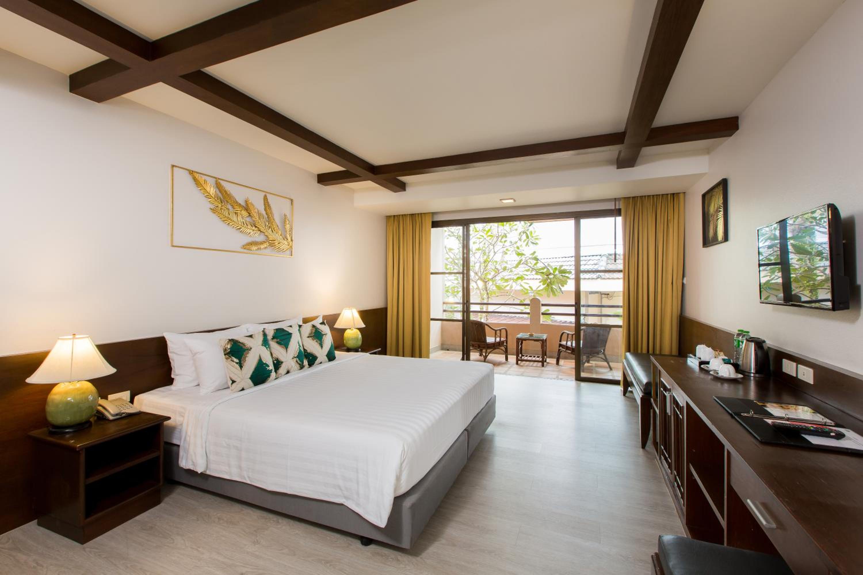 Deluxe Double or Twin Room Tropical Wing - Photo 1