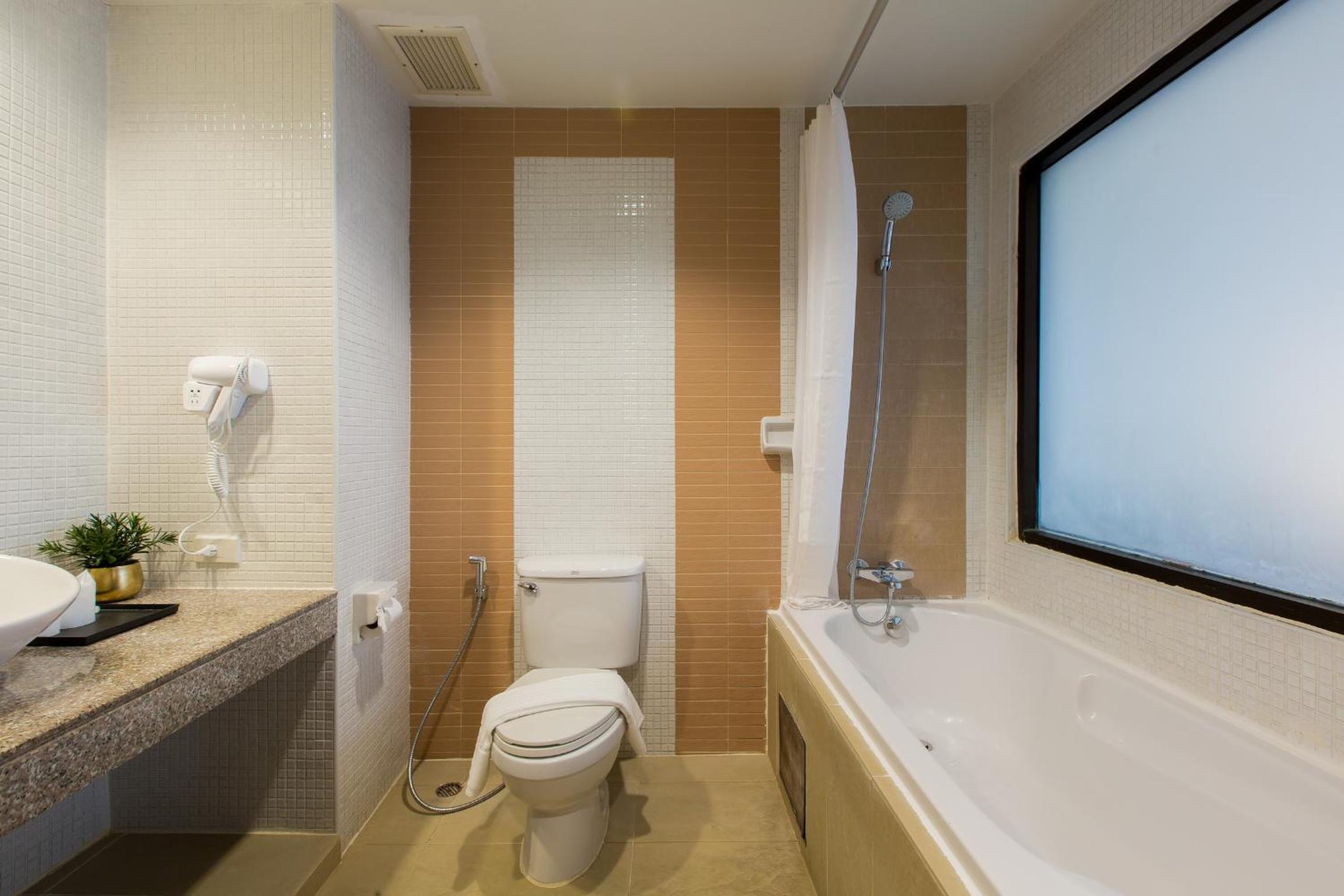 Deluxe Double or Twin Room Tropical Wing - Photo 5
