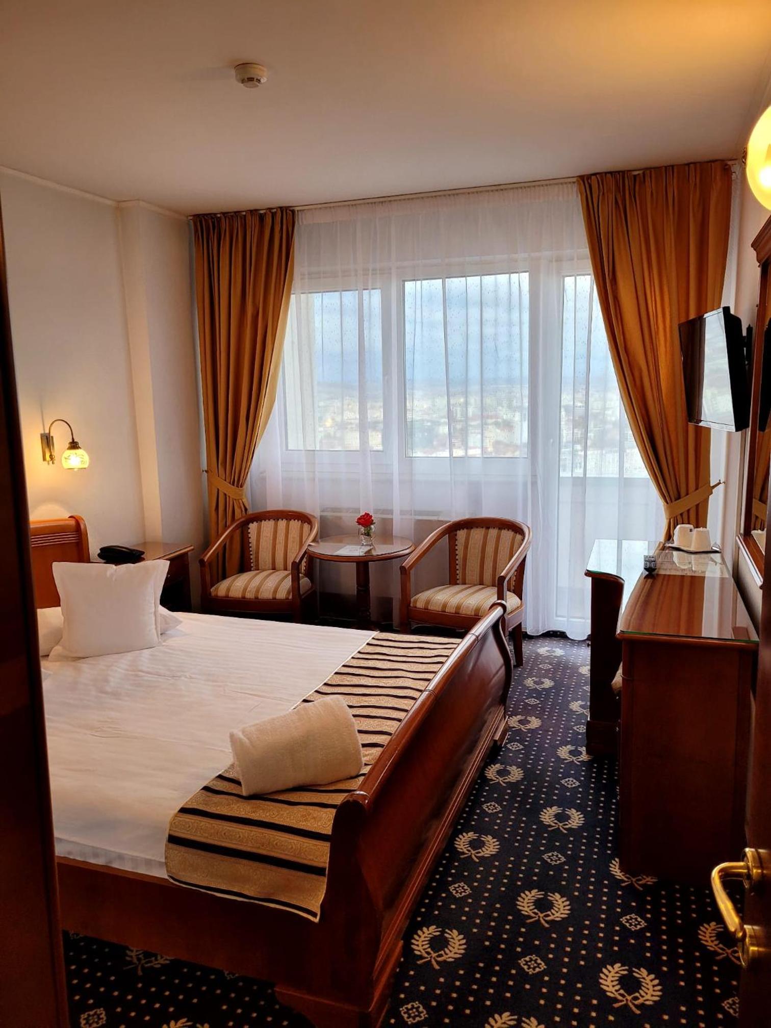 One-Bedroom Suite