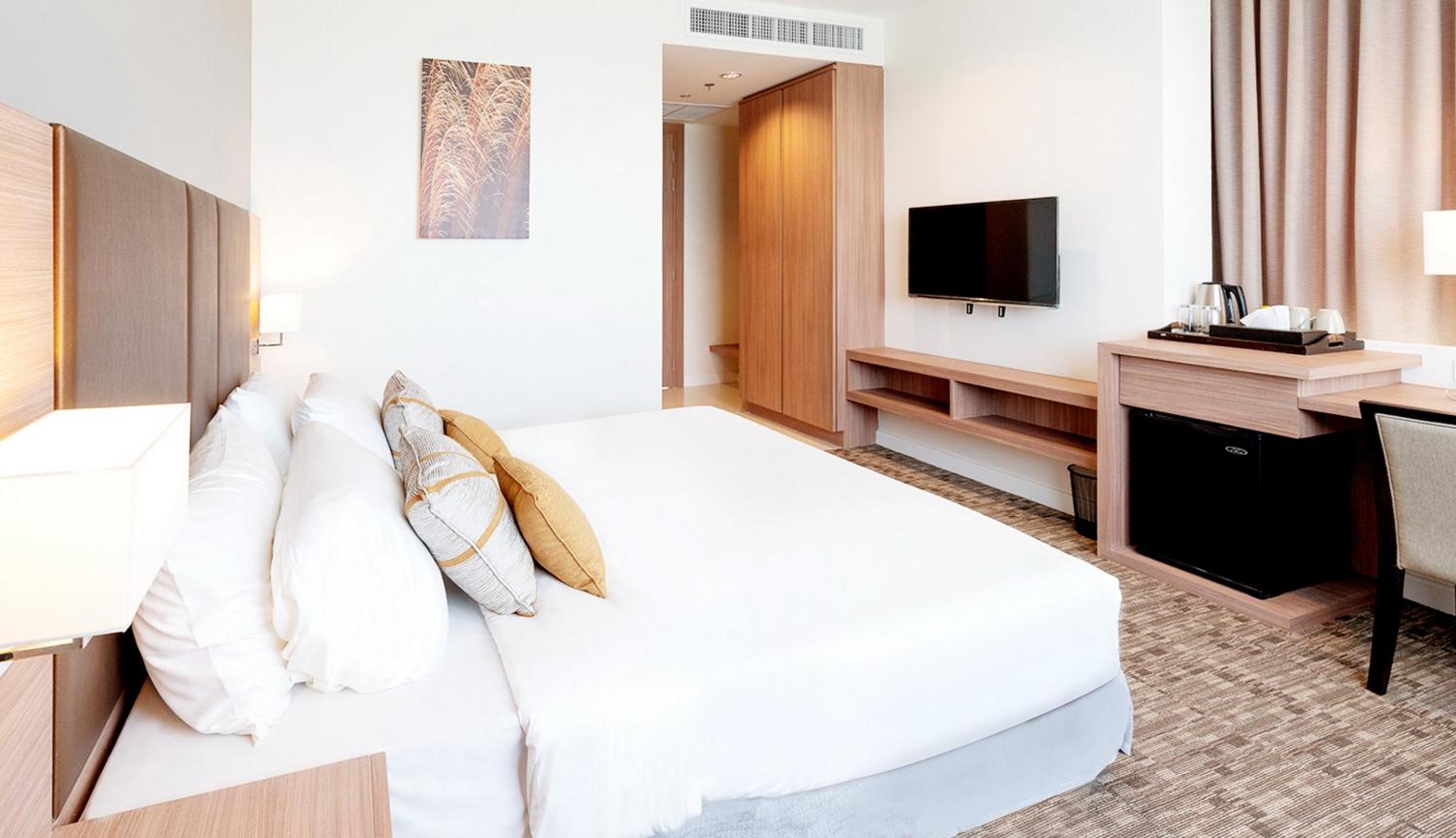 Executive Superior King Room - Non-Smoking - Photo 7
