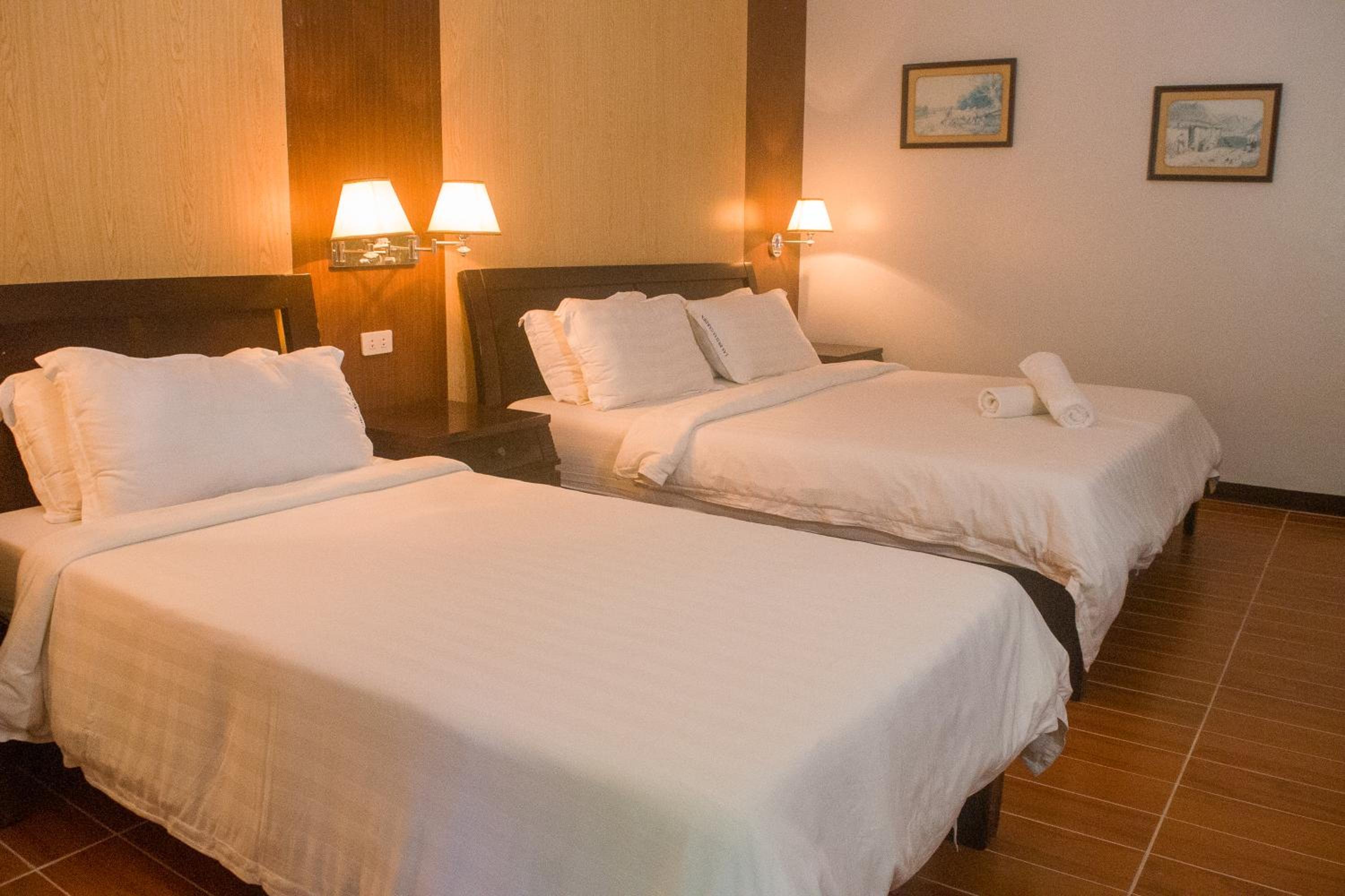 Deluxe Room - Photo 6