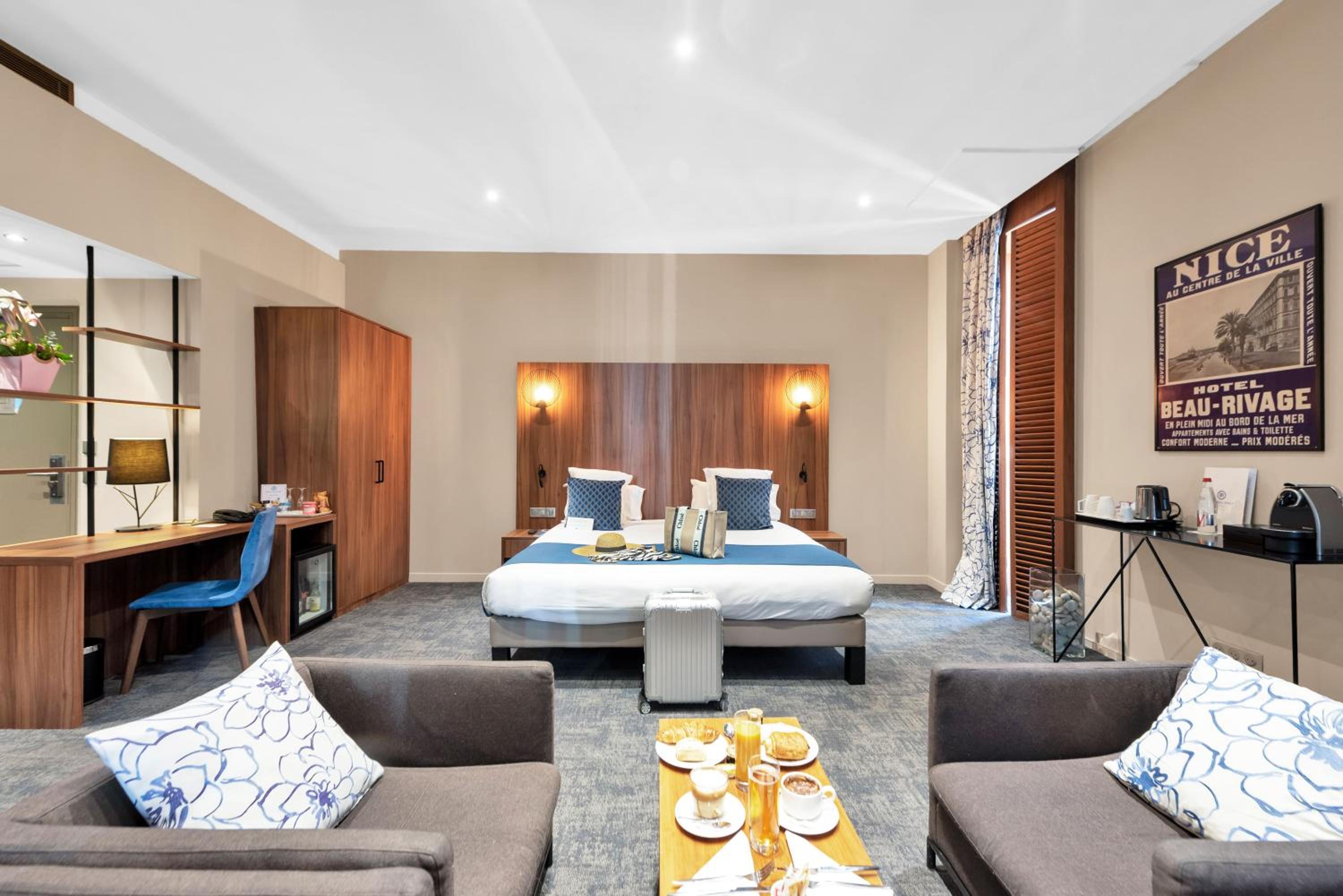 Junior Suite with Terrace - Photo 7