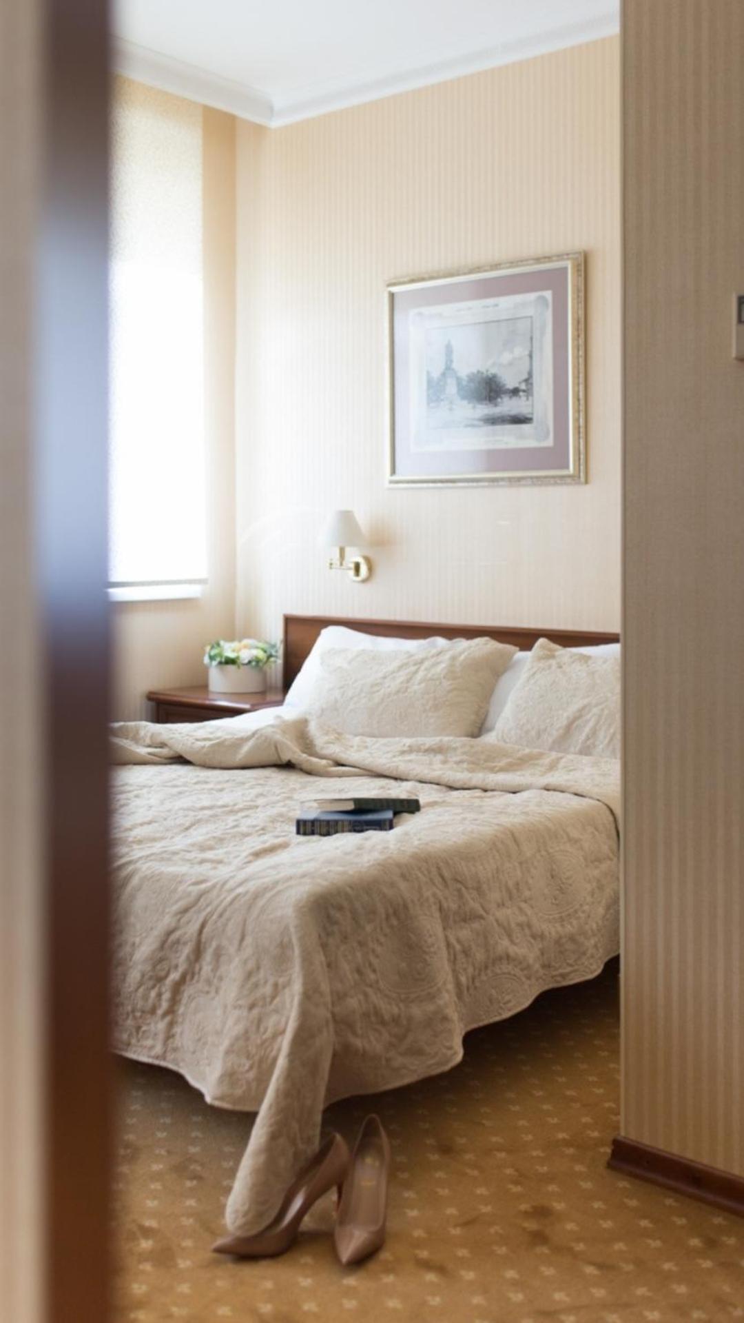 Classic Room (Building 2)