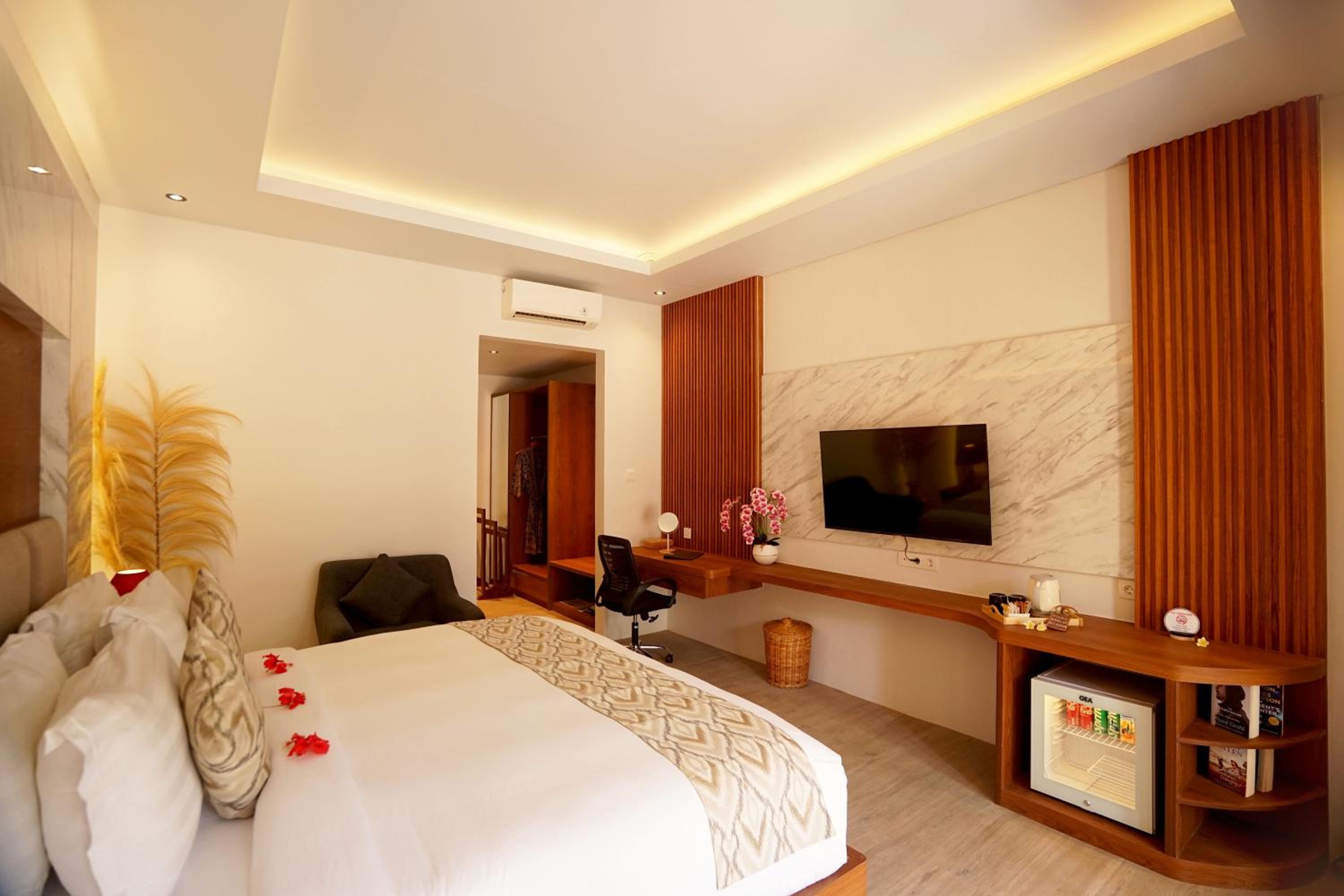 Deluxe Double Room photo 2