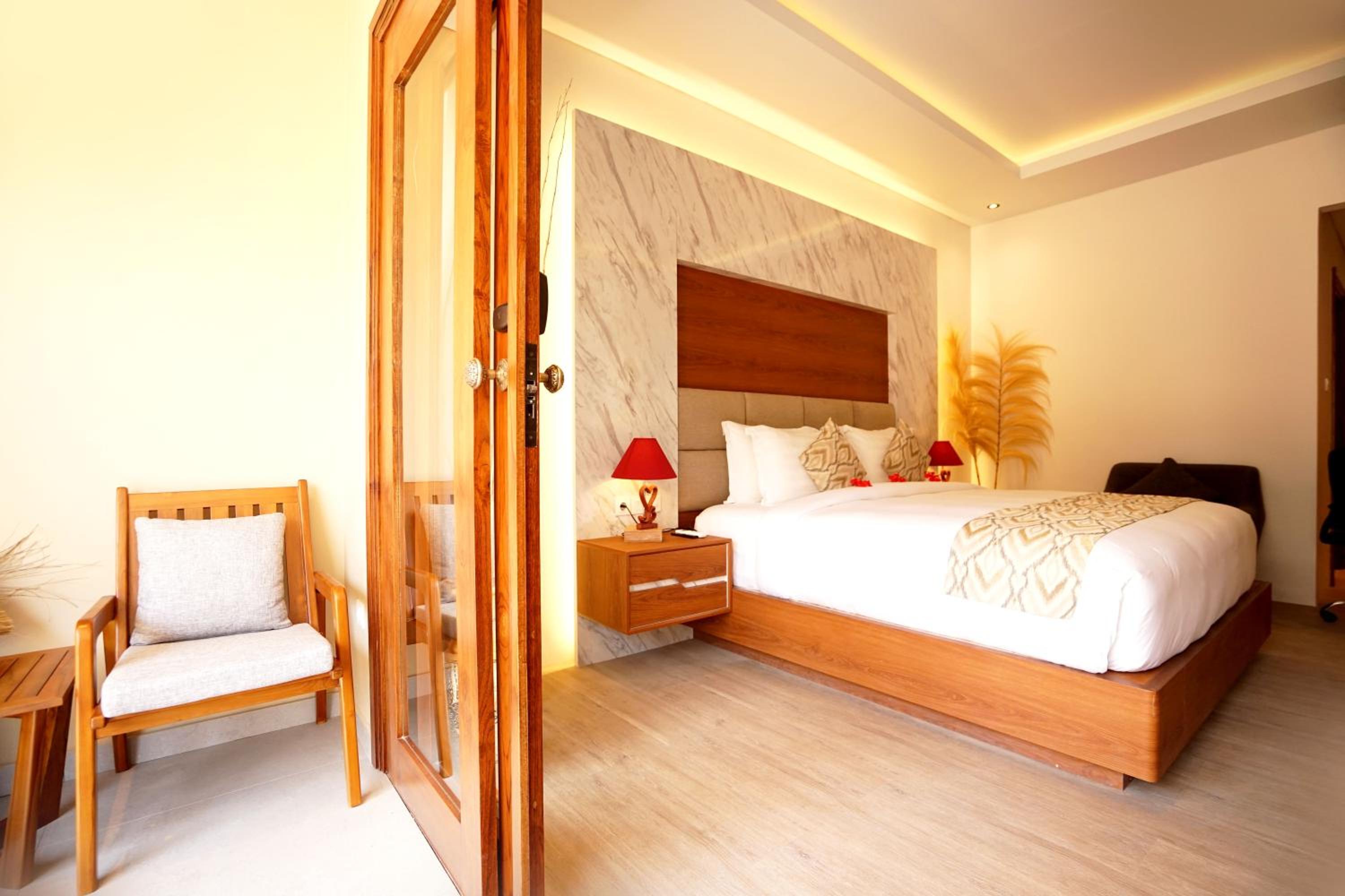 Deluxe Double Room photo 3
