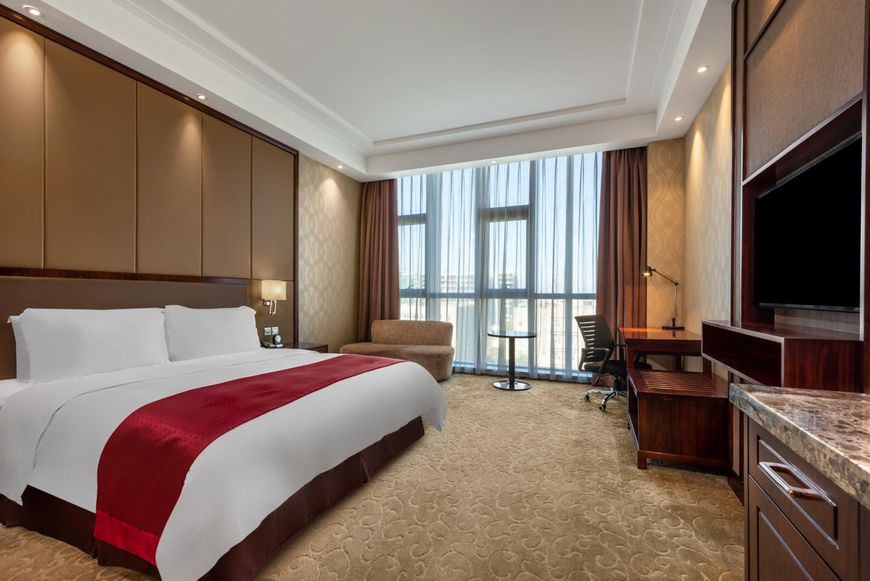 Premium King Room