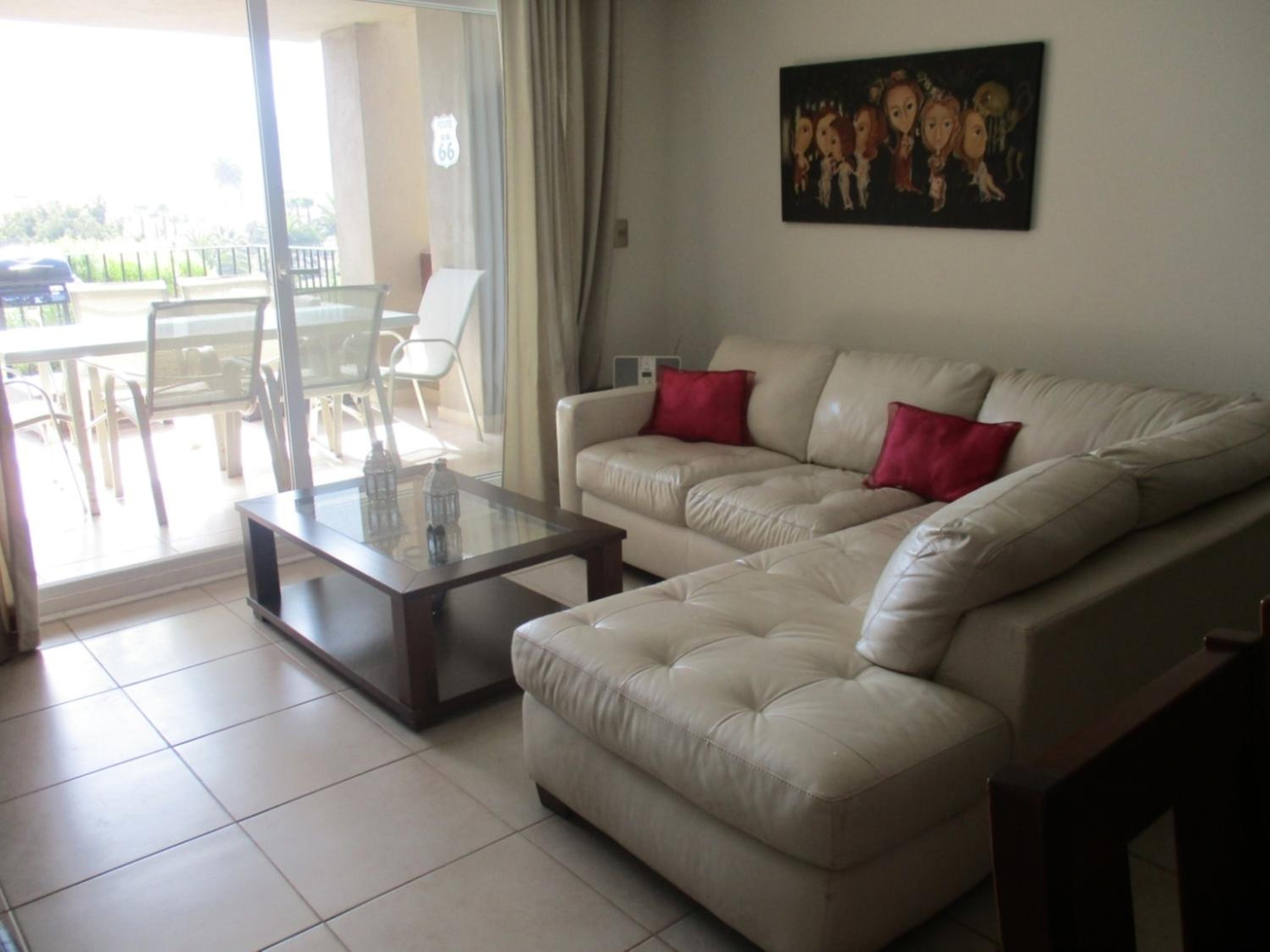Two-Bedroom Apartment with Sea View photo 1