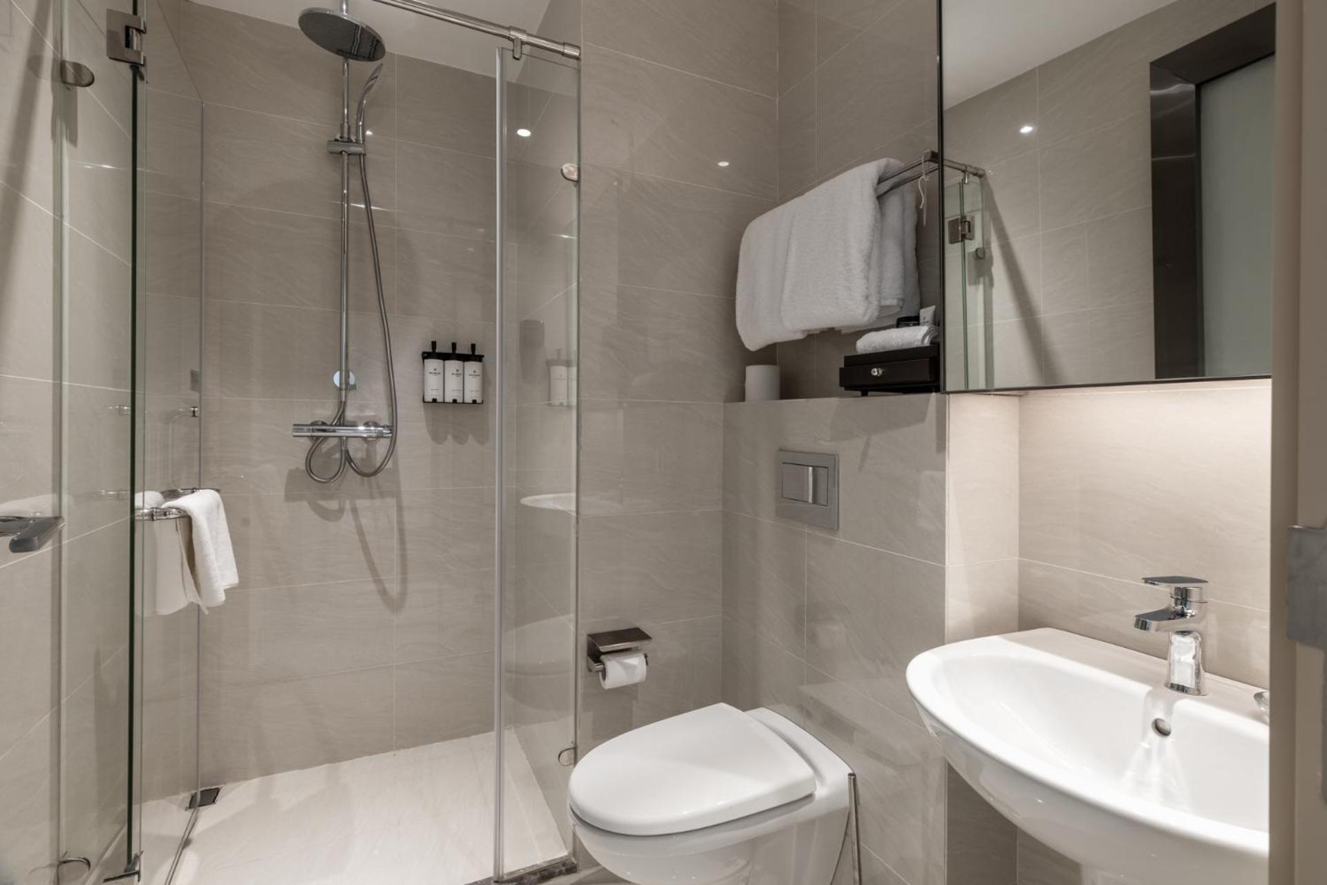 Two Bedroom Deluxe Suite King and Queen