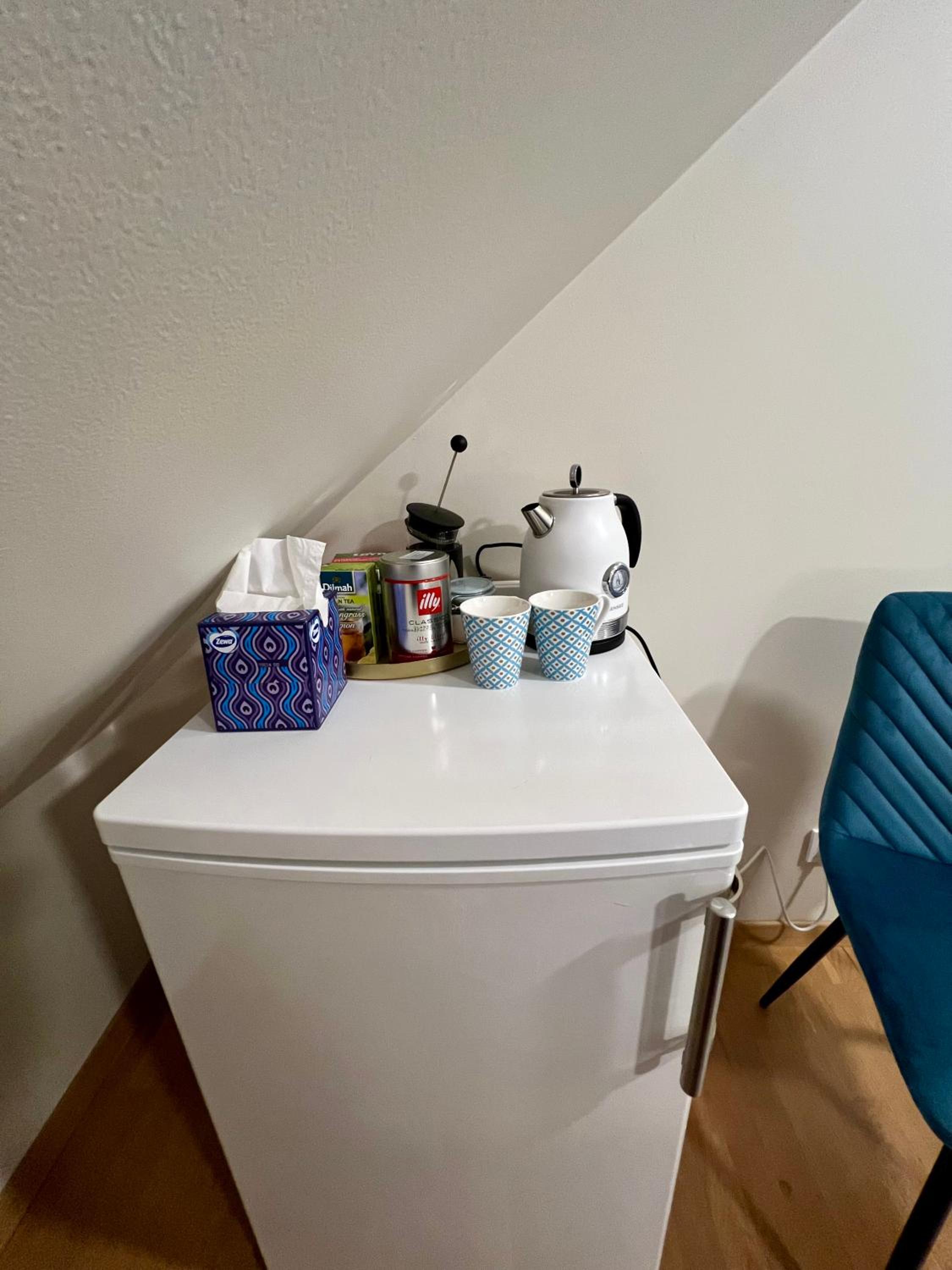 Small Double Room - Photo 2