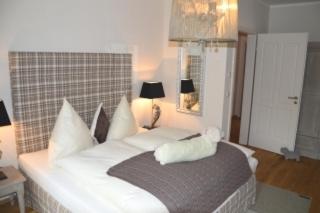 Two-Bedroom Apartment with Terrace photo 2