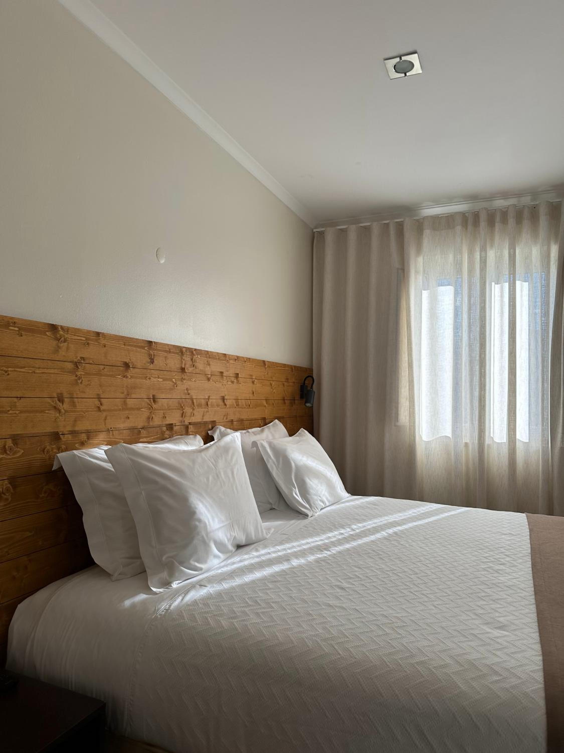 Triple Room - Photo 8