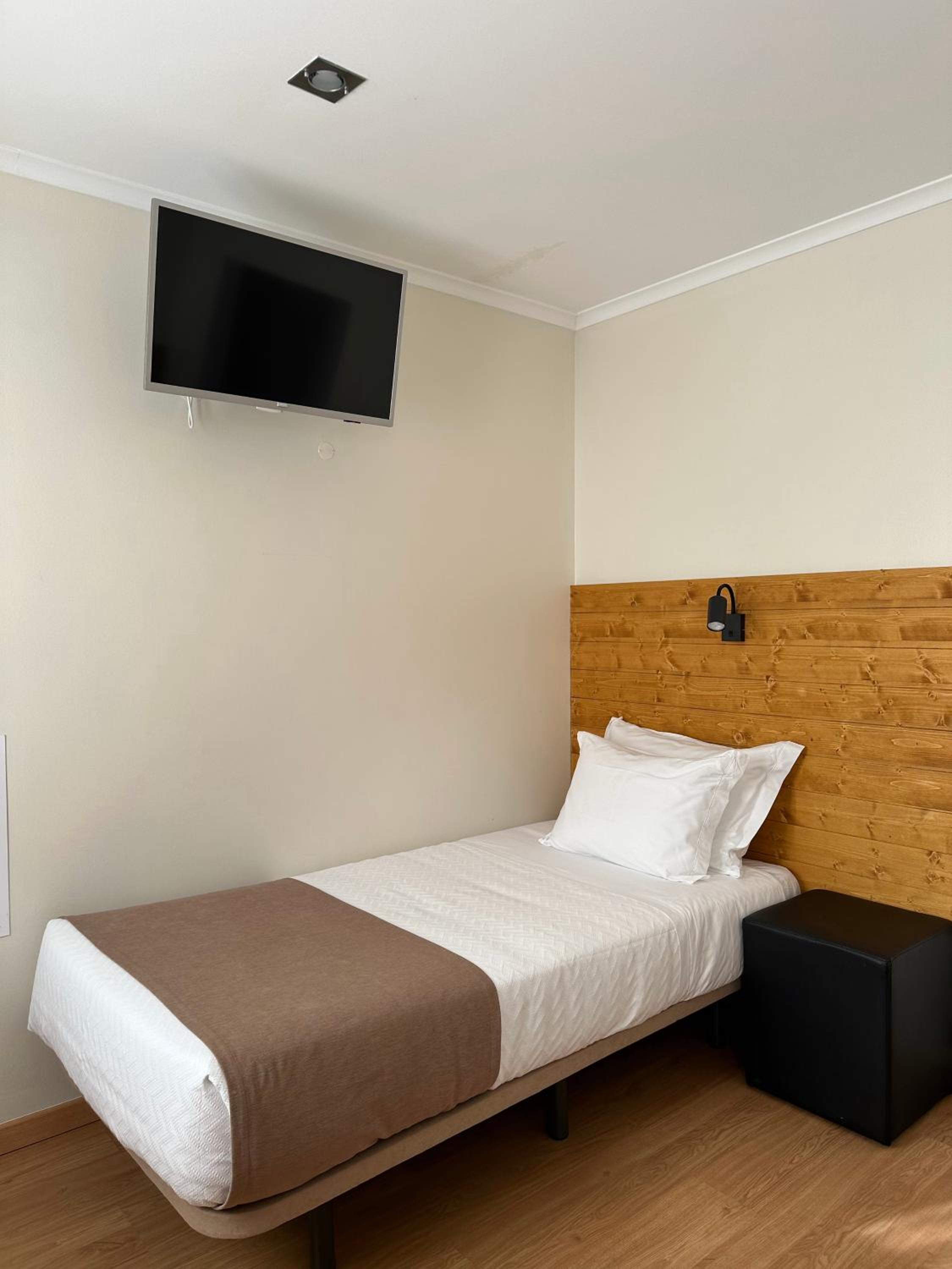 Triple Room - Photo 2