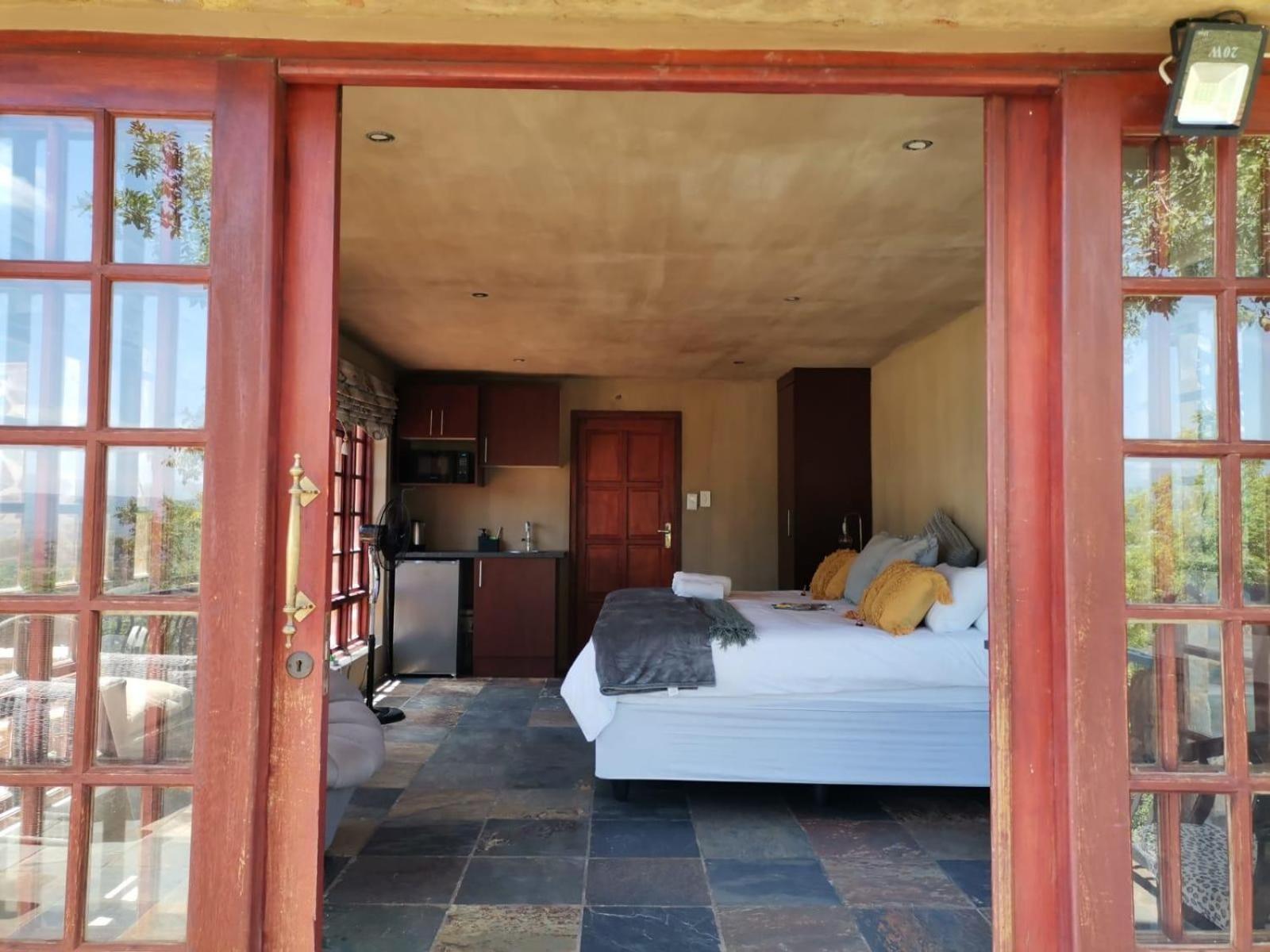 Comfort Queen Room