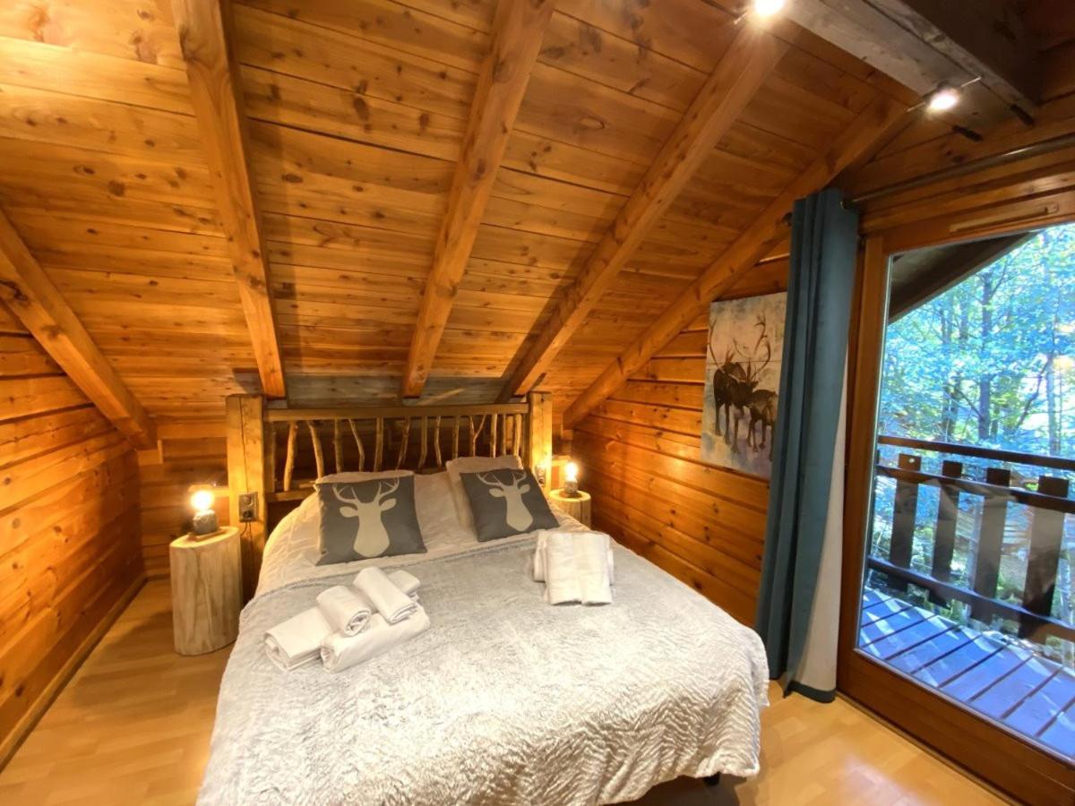 Three-Bedroom Chalet photo 3