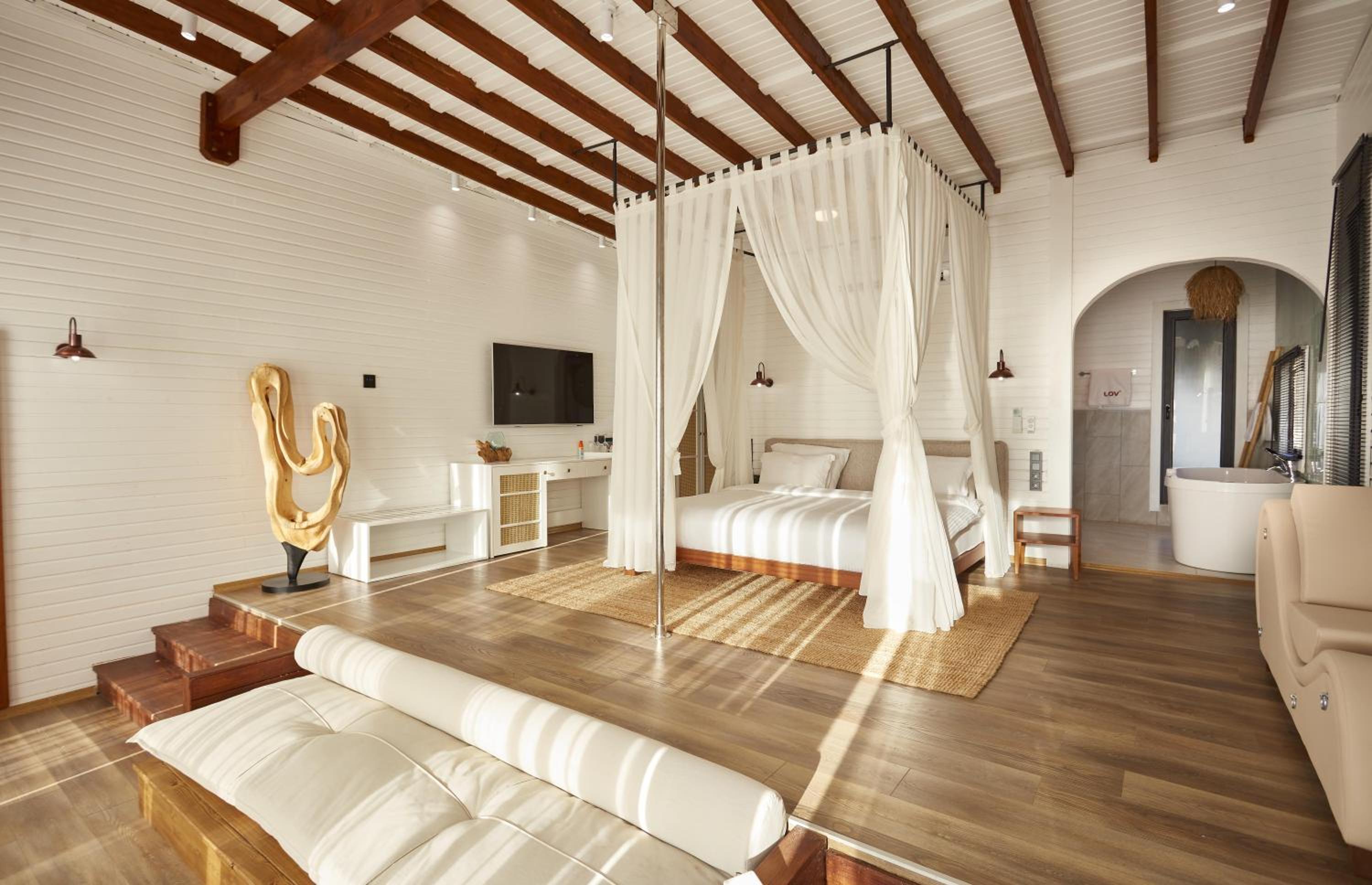 Superior Villa - Photo 1