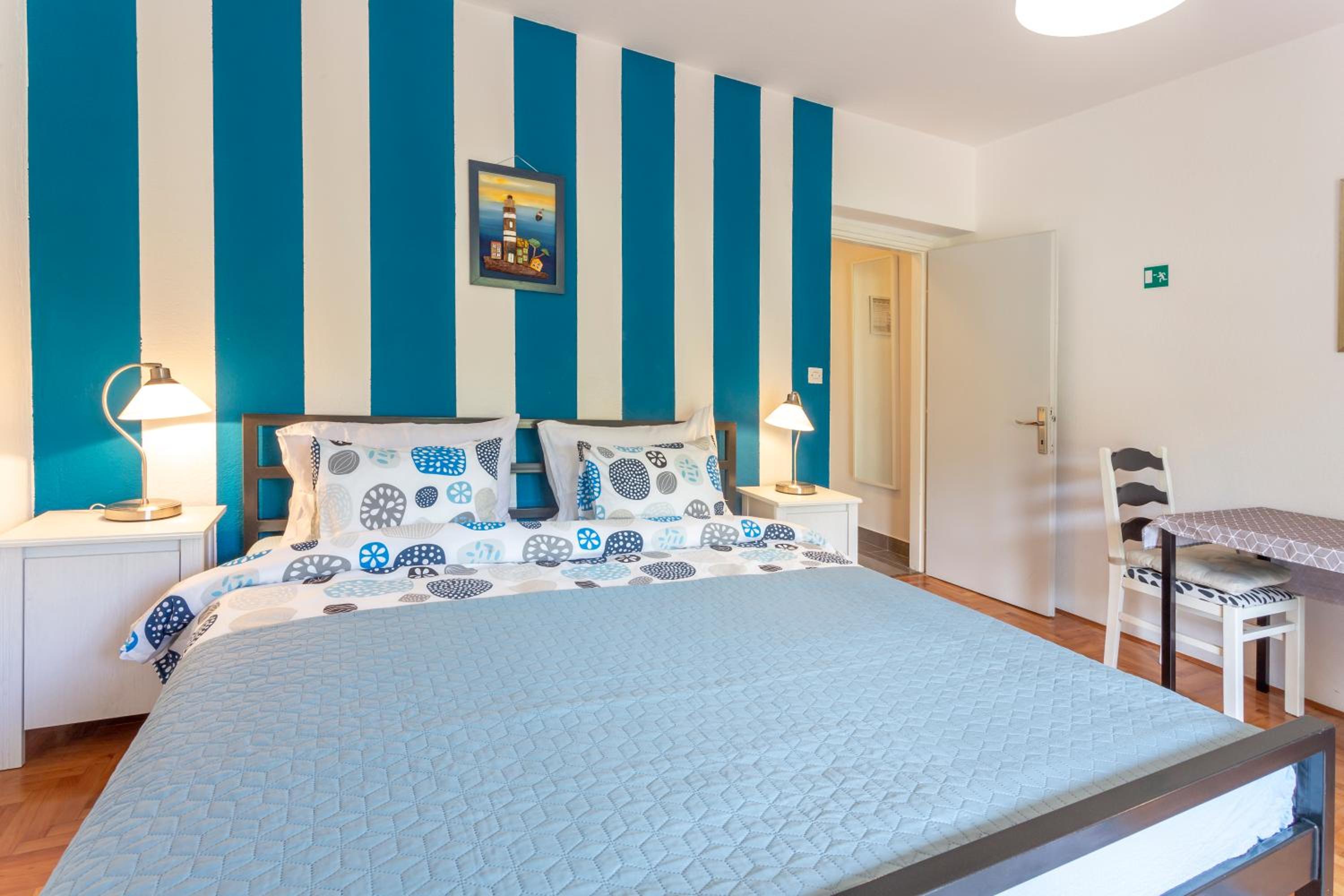 King Room with Balcony photo 1
