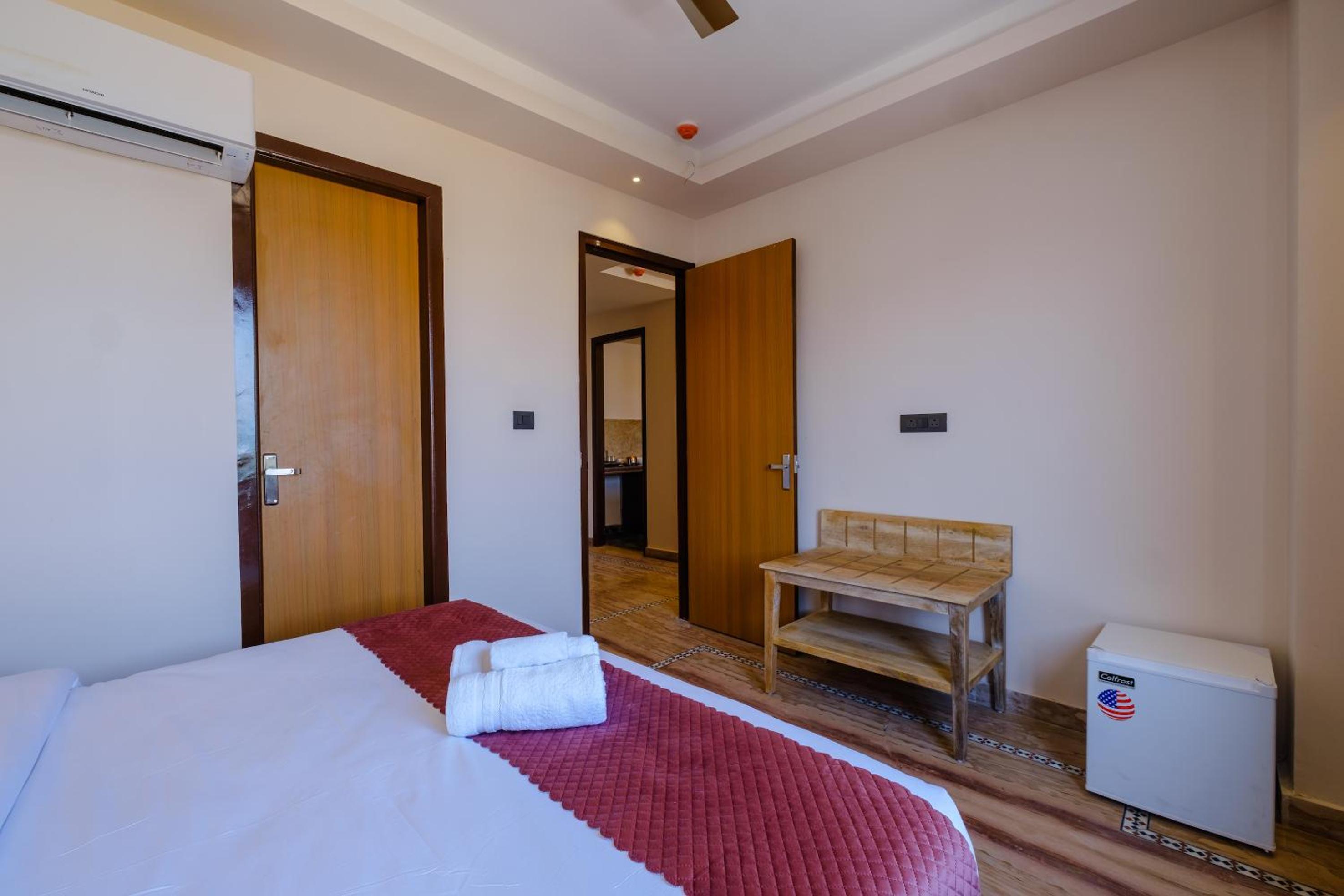 Two-Bedroom Apartment - Photo 13