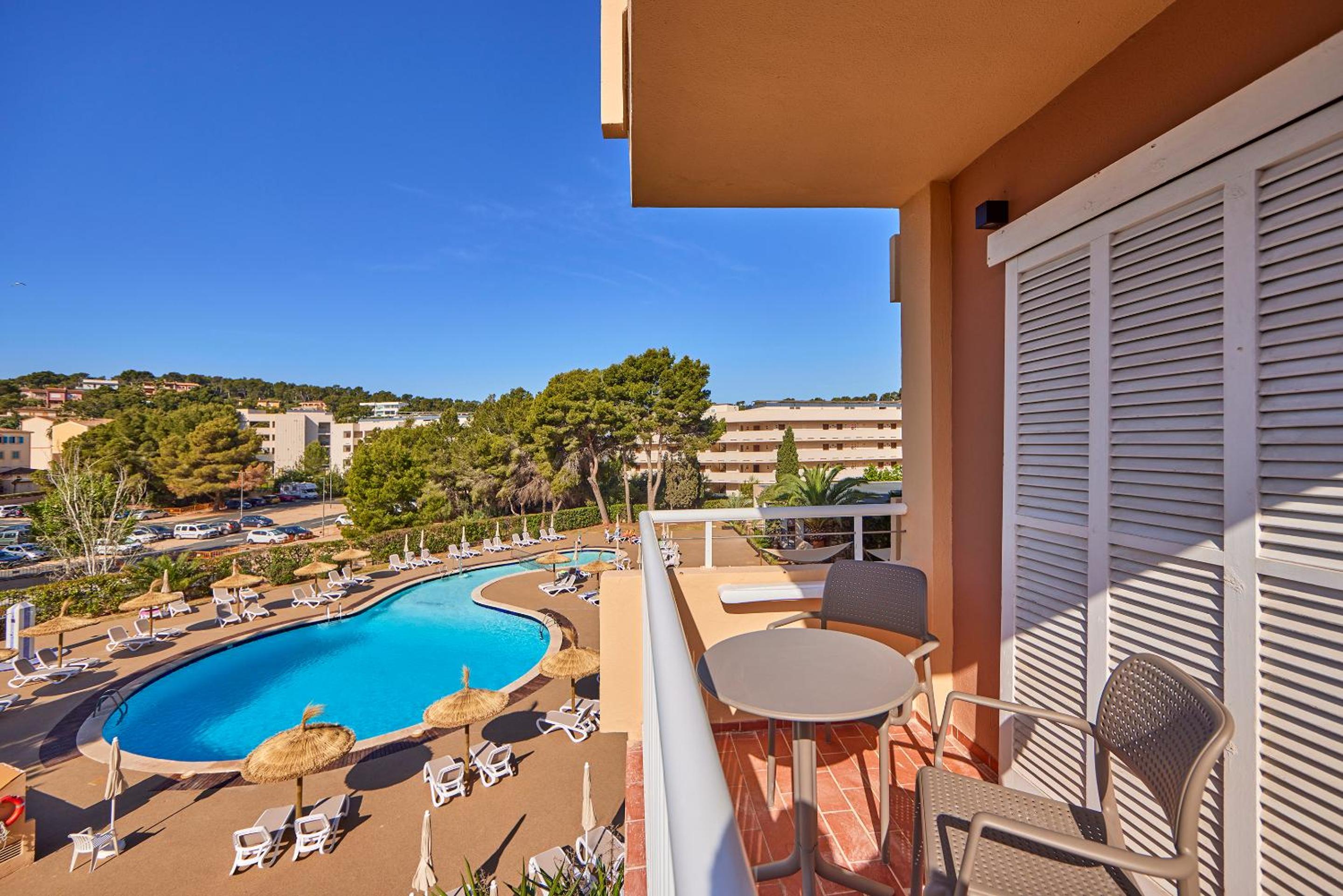 Double Room with Pool View - Unlimited Brunch - Photo 8