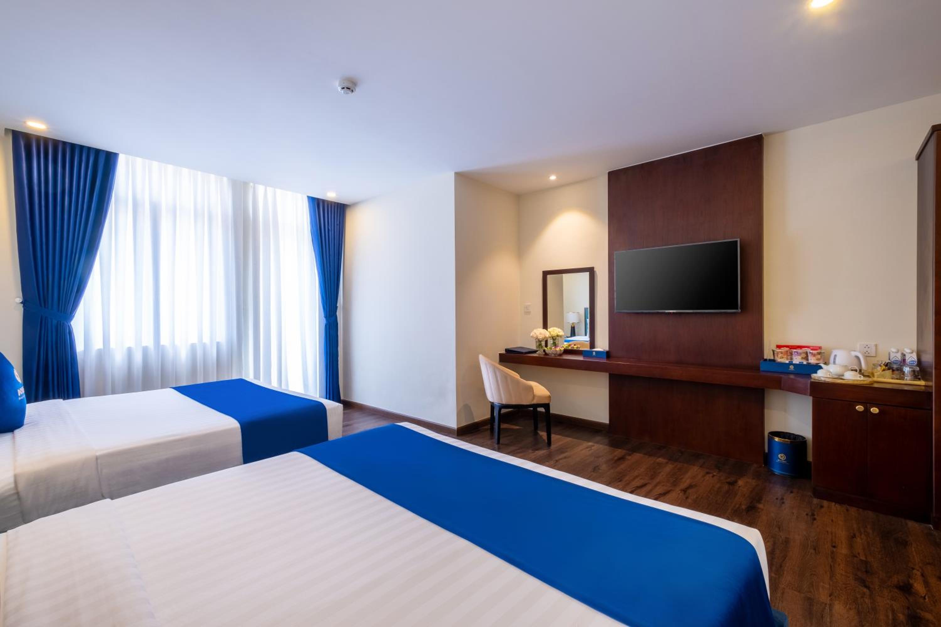 Deluxe Twin Room - Photo 3
