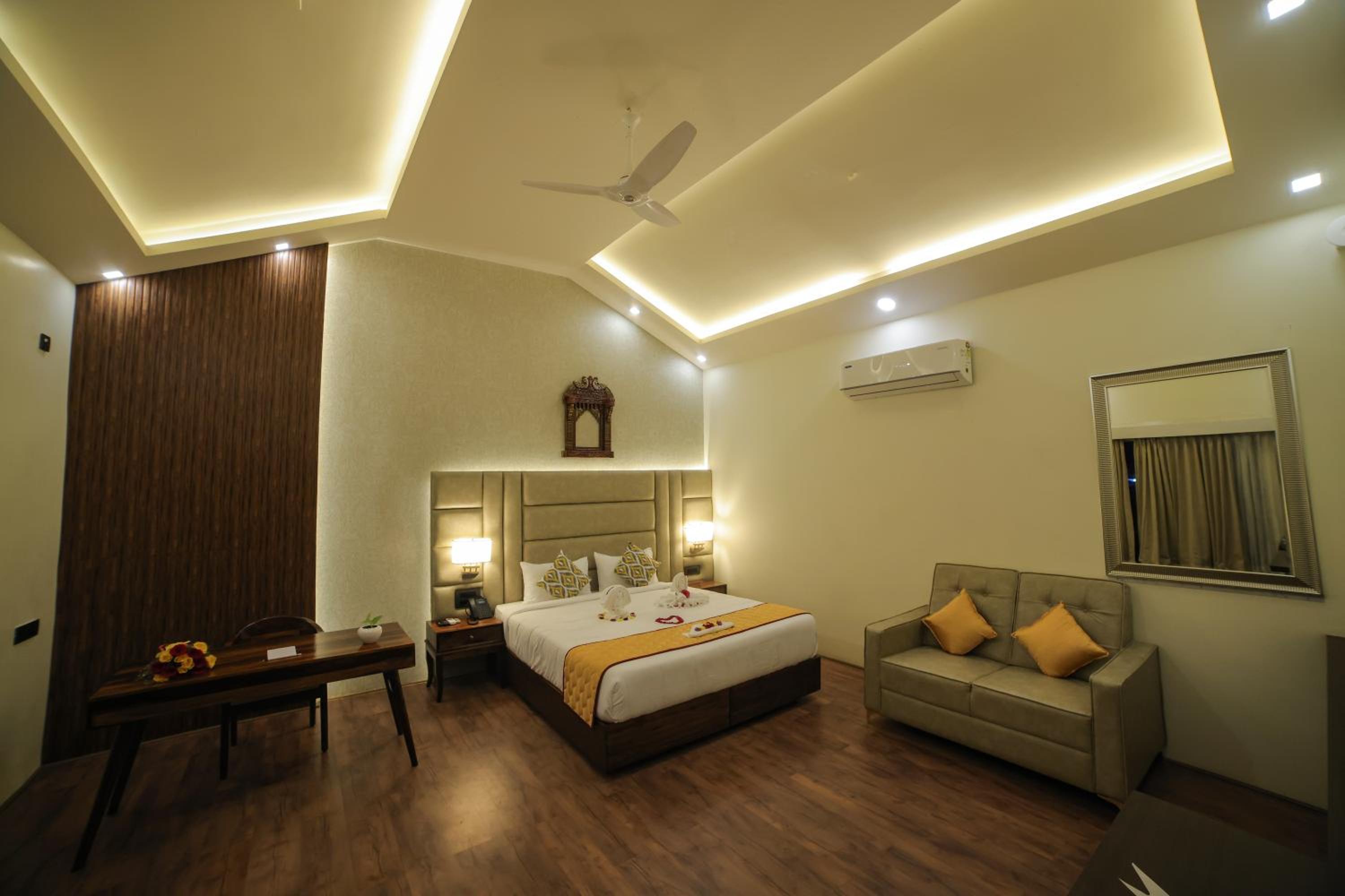 Suite with Garden View - Photo 19