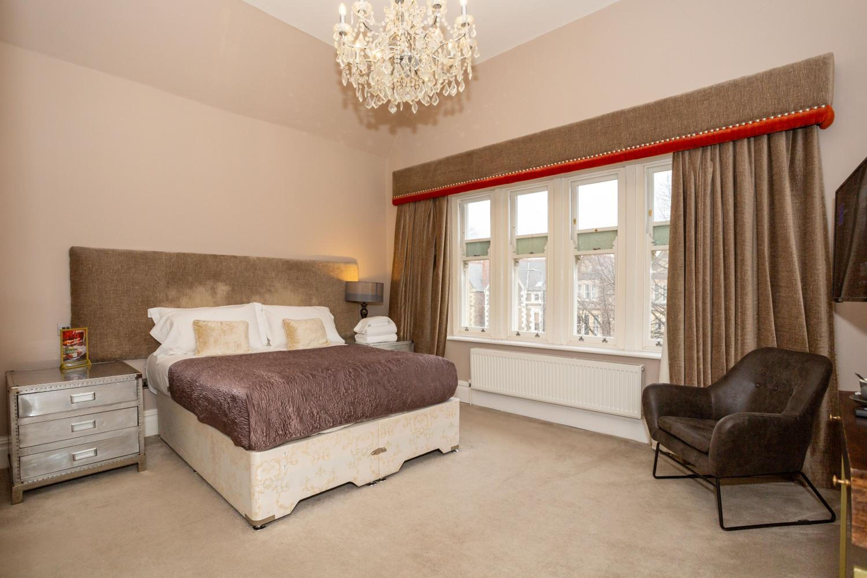 King Room