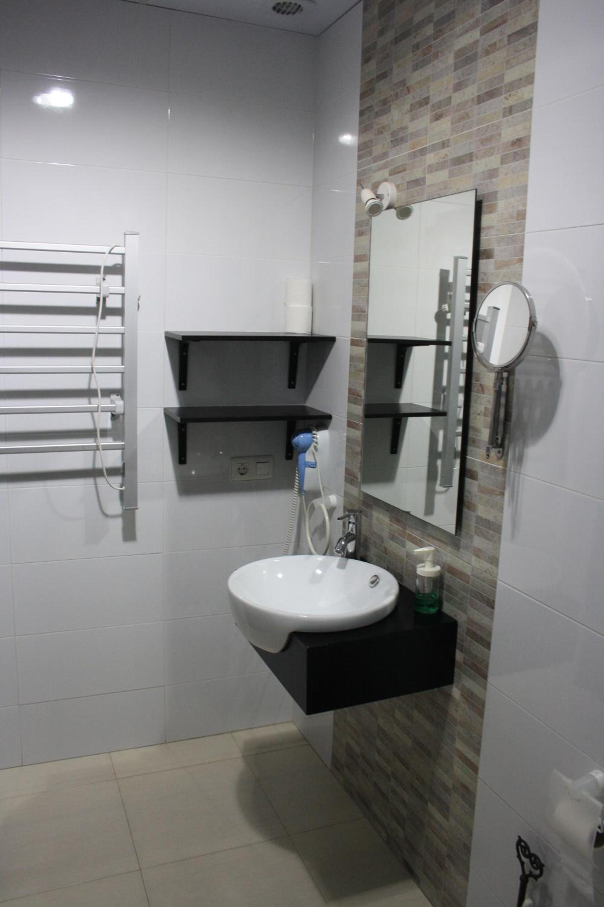Triple Room - Photo 5
