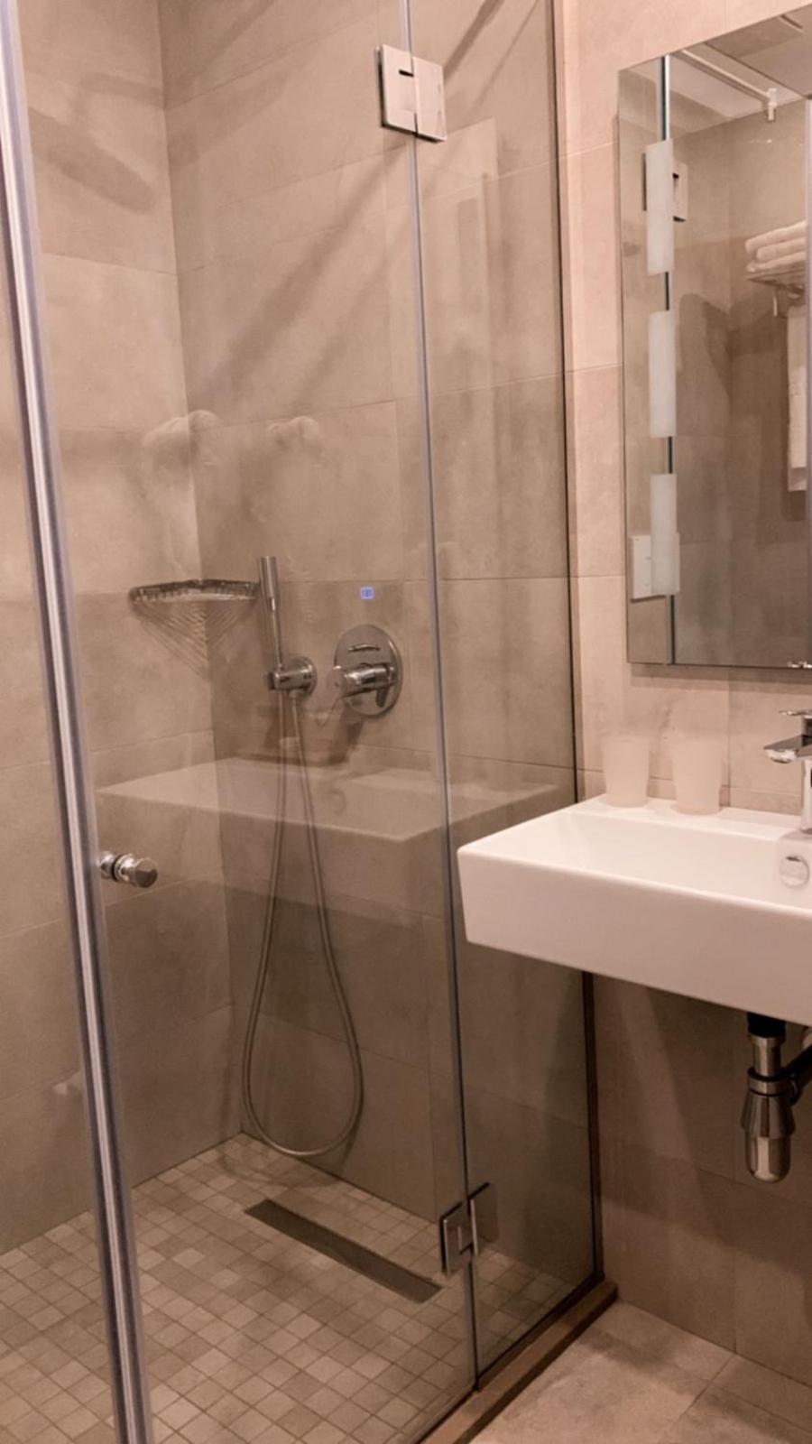 Deluxe Twin Room With Sea View - No Balcony