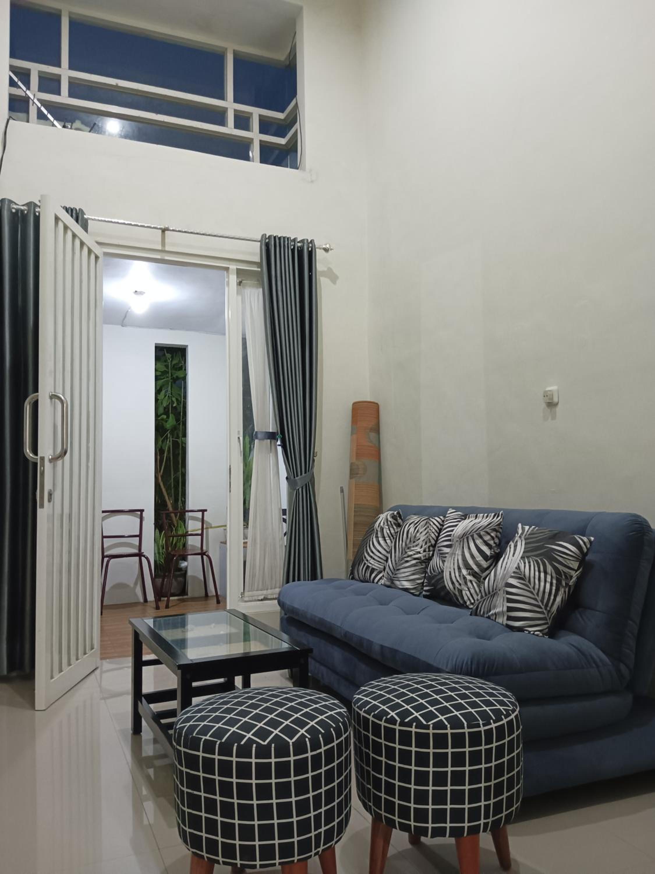Two-Bedroom Villa - Photo 9